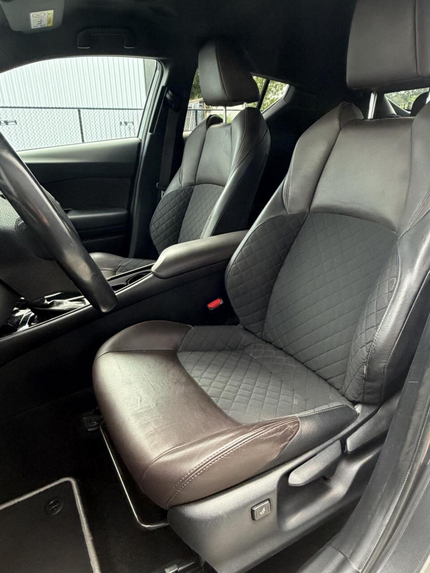Foto van Toyota Toyota C-hr