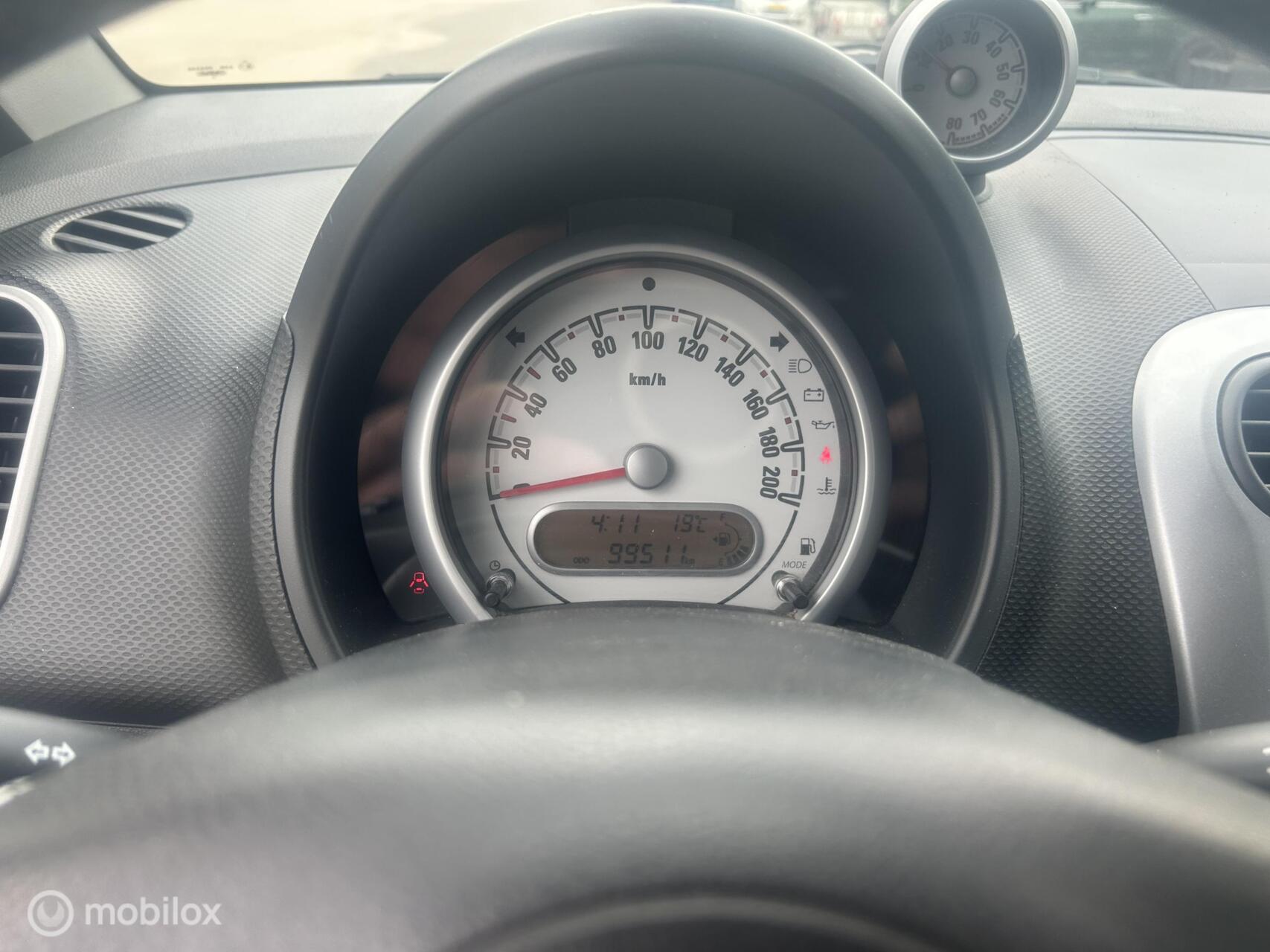 Foto van Opel Agila