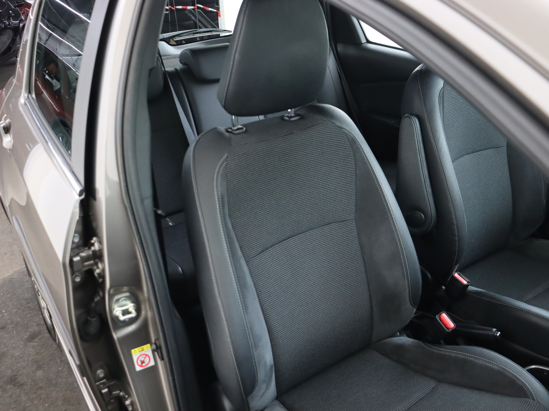 Foto van Toyota Toyota Yaris Hybrid