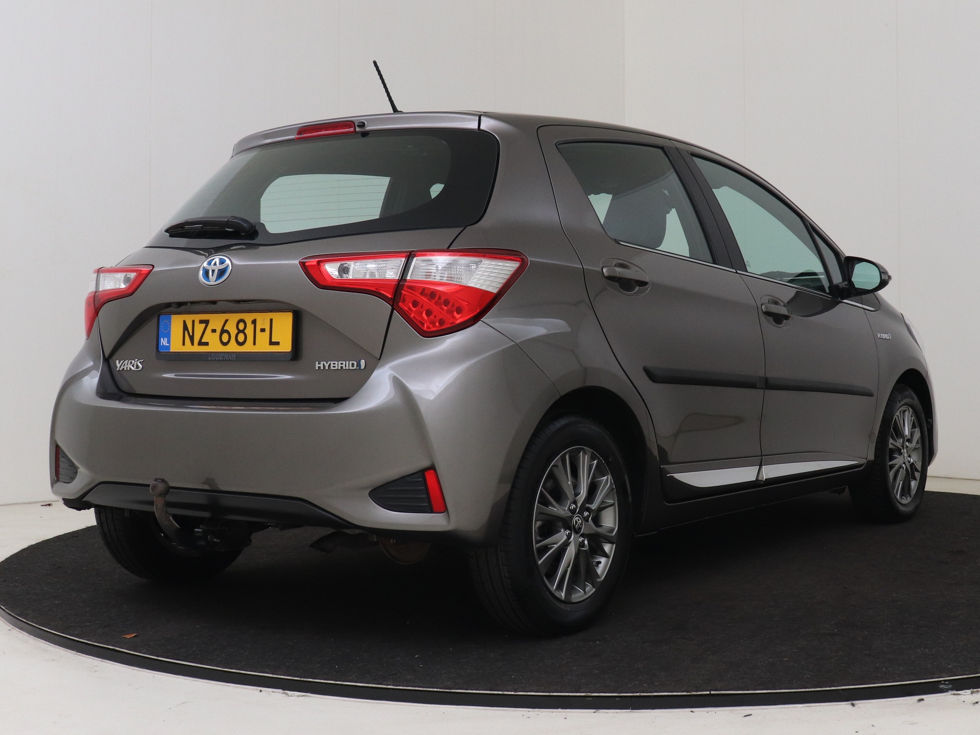 Foto van Toyota Toyota Yaris Hybrid