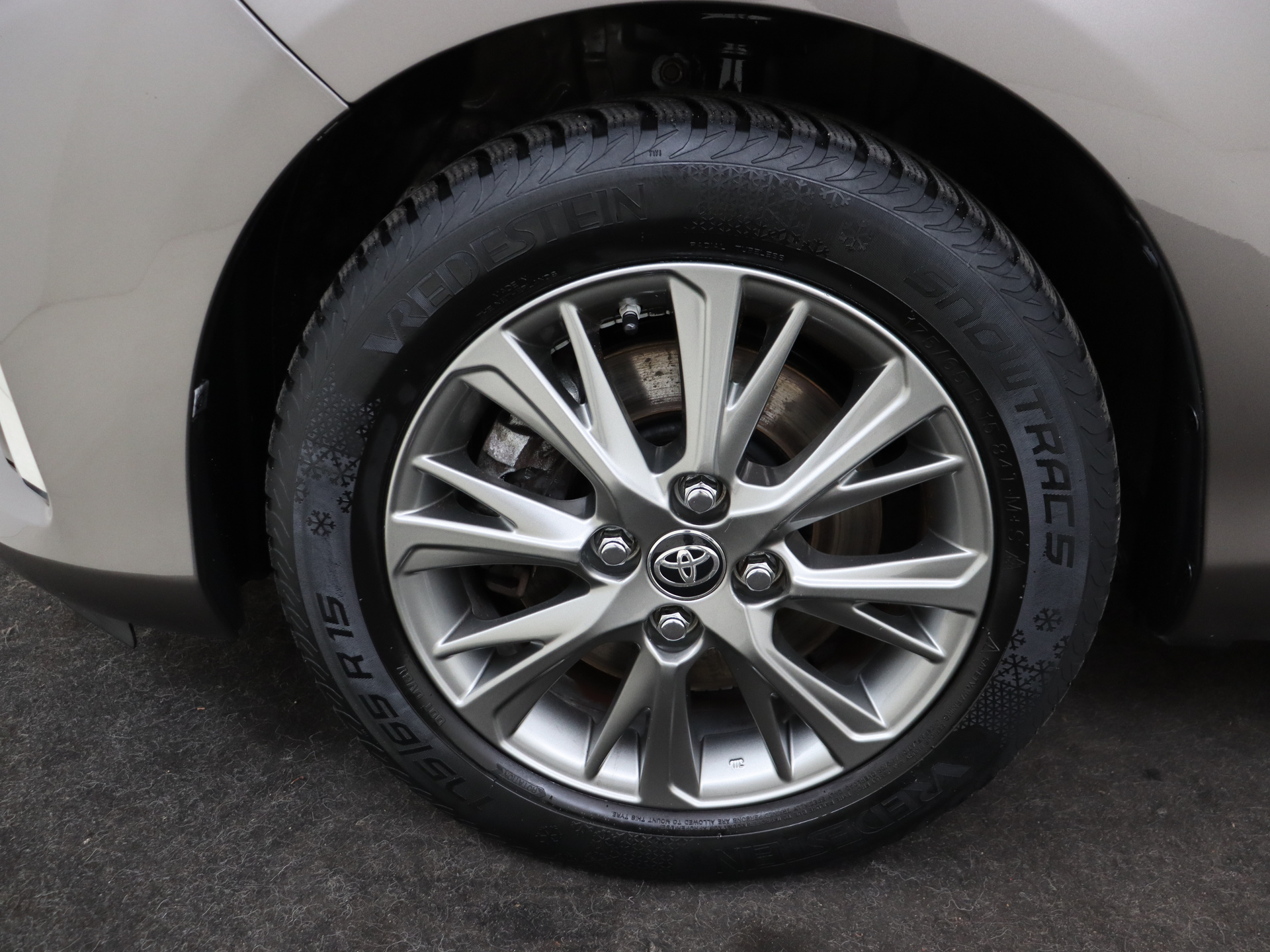 Foto van Toyota Toyota Yaris Hybrid