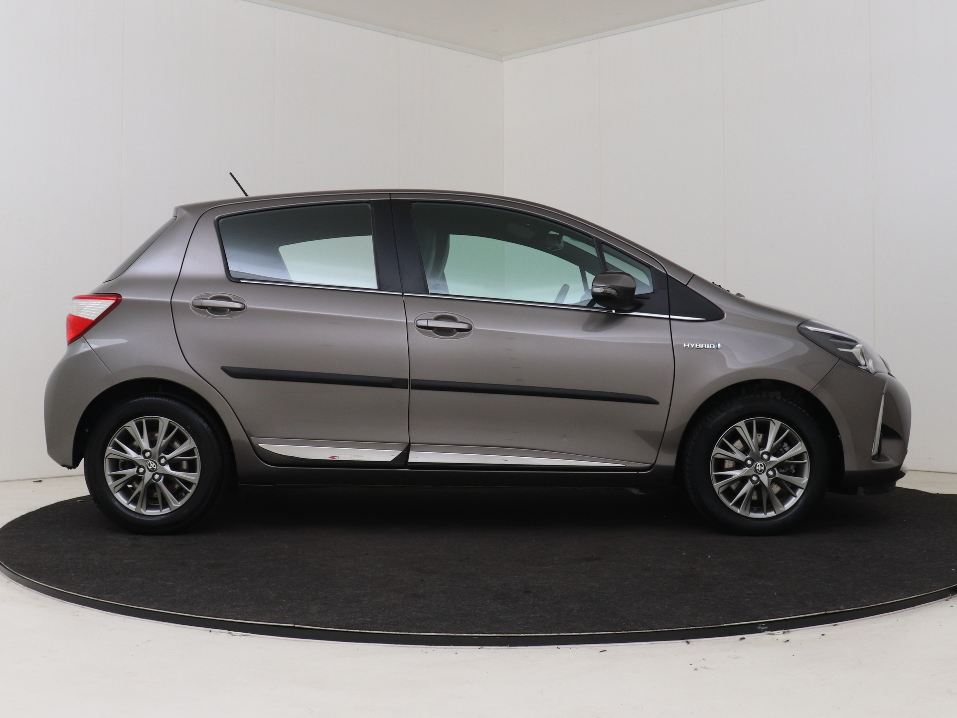 Foto van Toyota Toyota Yaris Hybrid