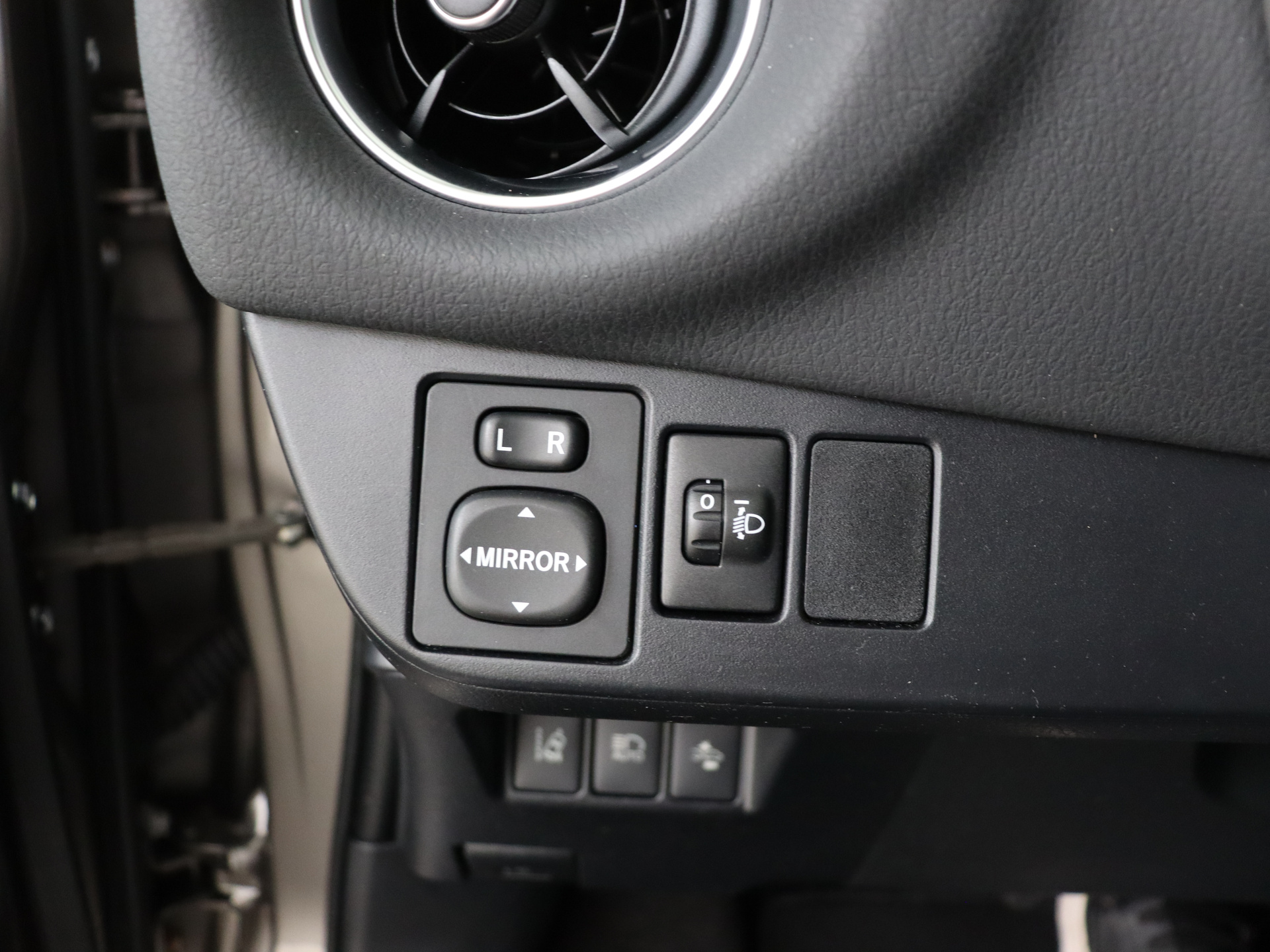 Foto van Toyota Toyota Yaris Hybrid