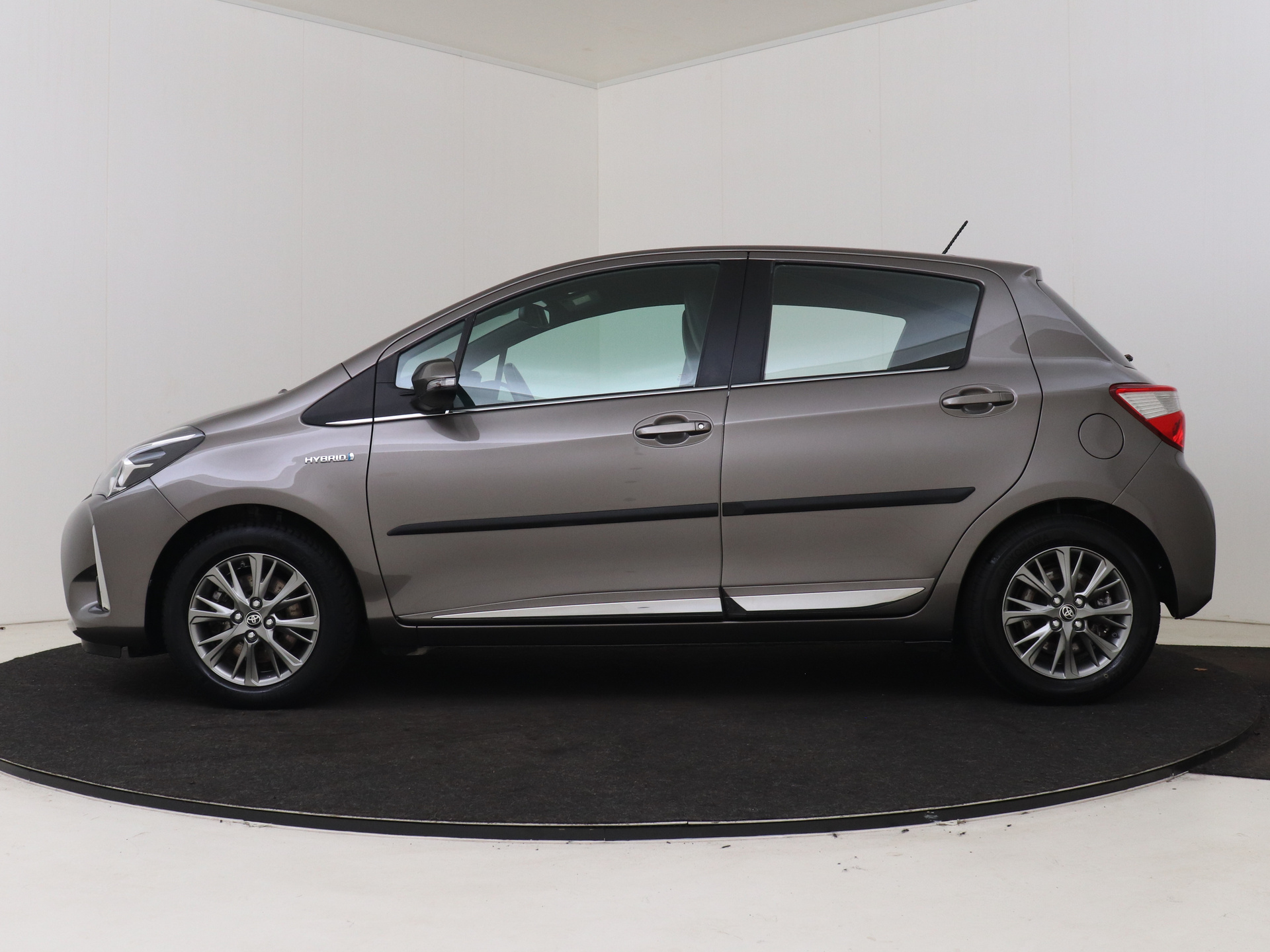 Foto van Toyota Toyota Yaris Hybrid