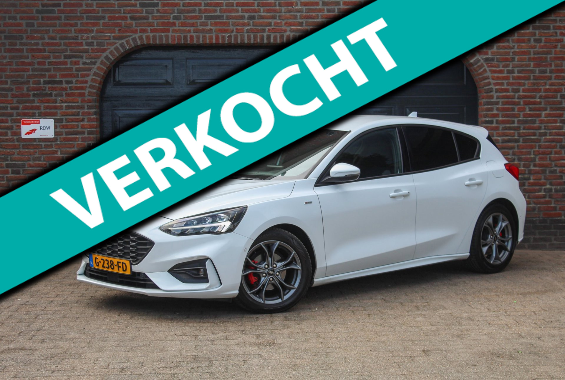 Ford Focus 1.0 EcoBoost ST-Line - Titanium Business - Automaat - ACC - Camera - Winterpakket - LED 2018 - voorkant