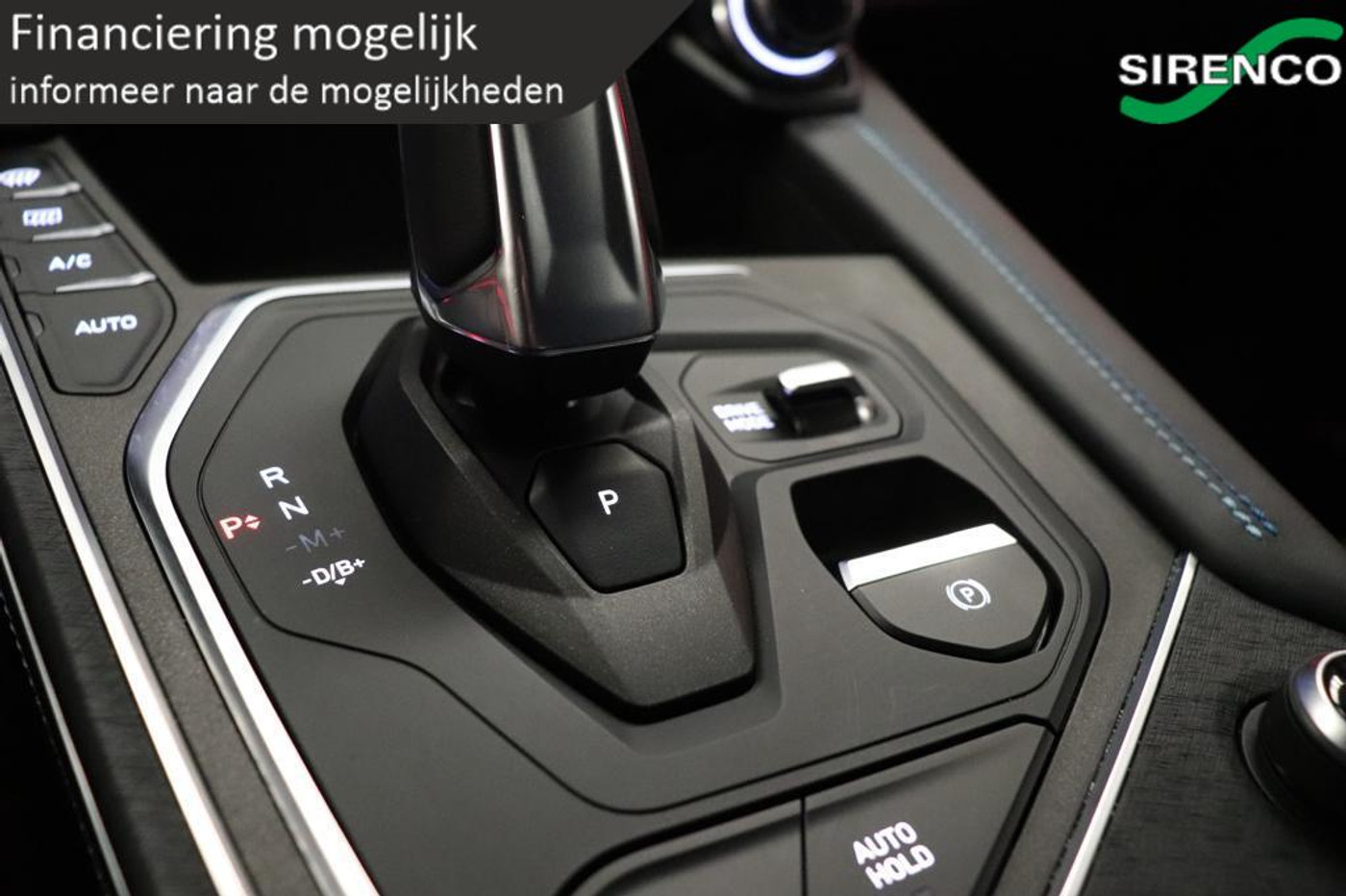 Foto van Lynk&co LYNK & Co 01