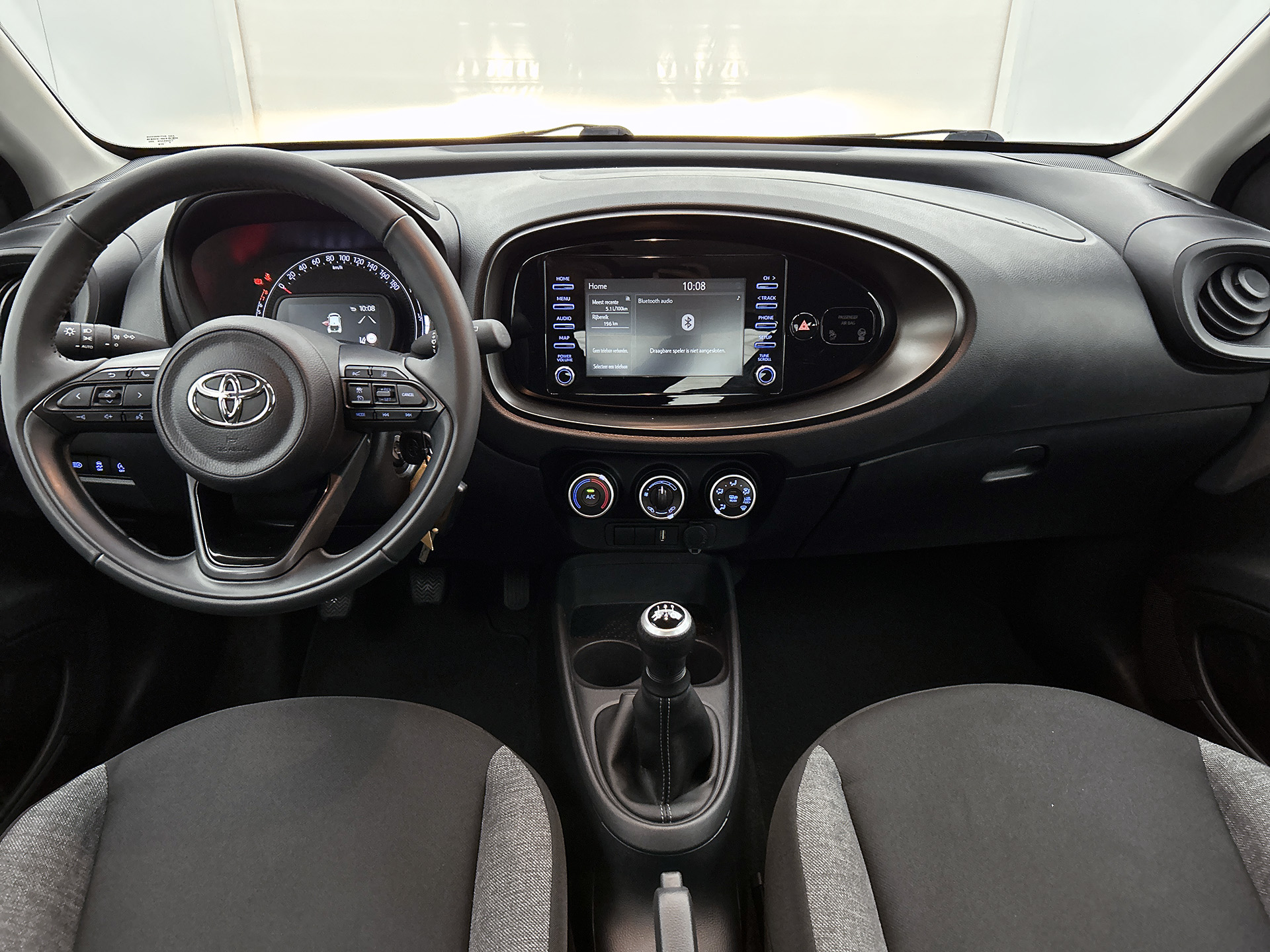 Foto van Toyota Toyota Aygo X