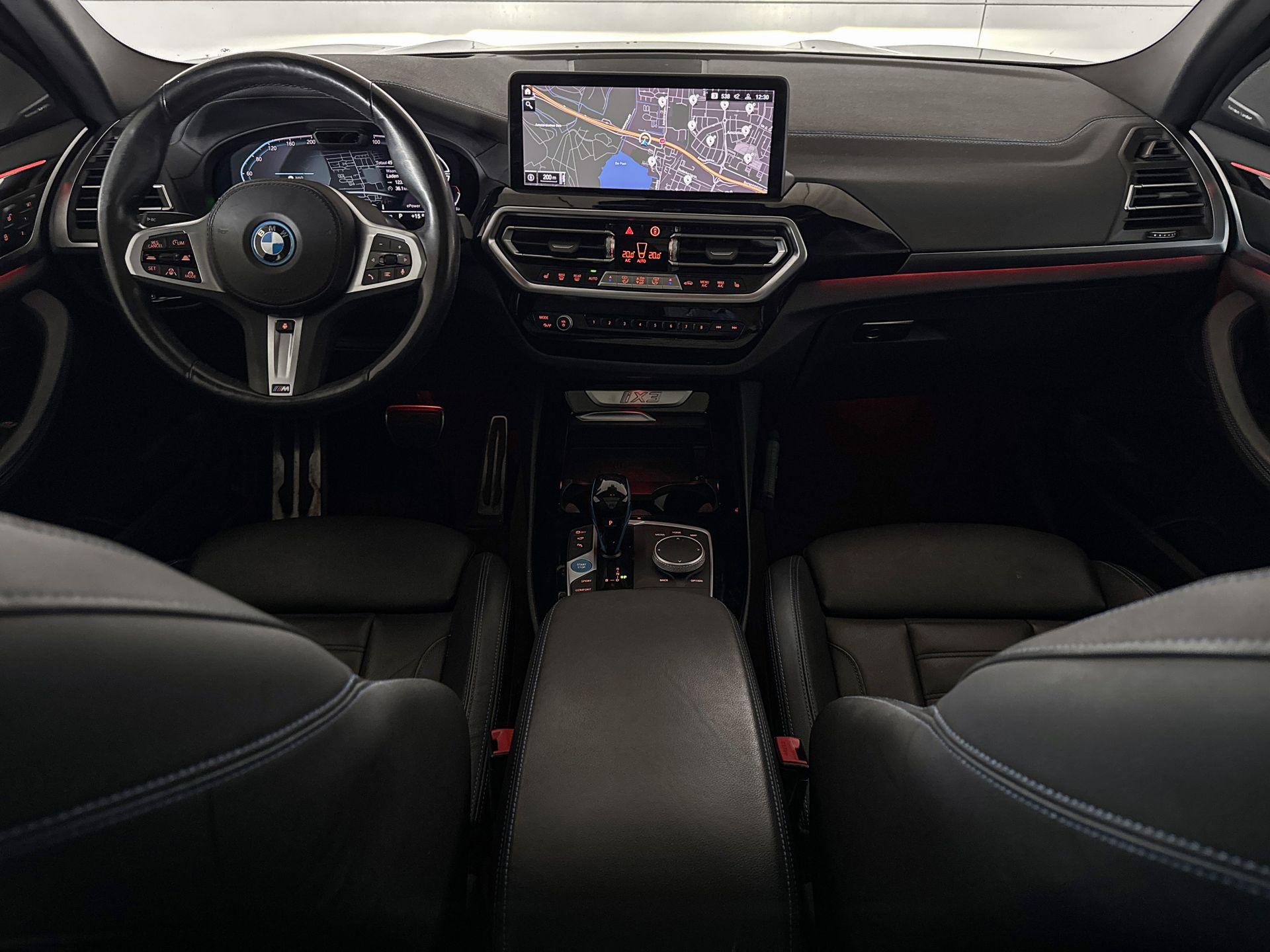 Foto van BMW Ix3