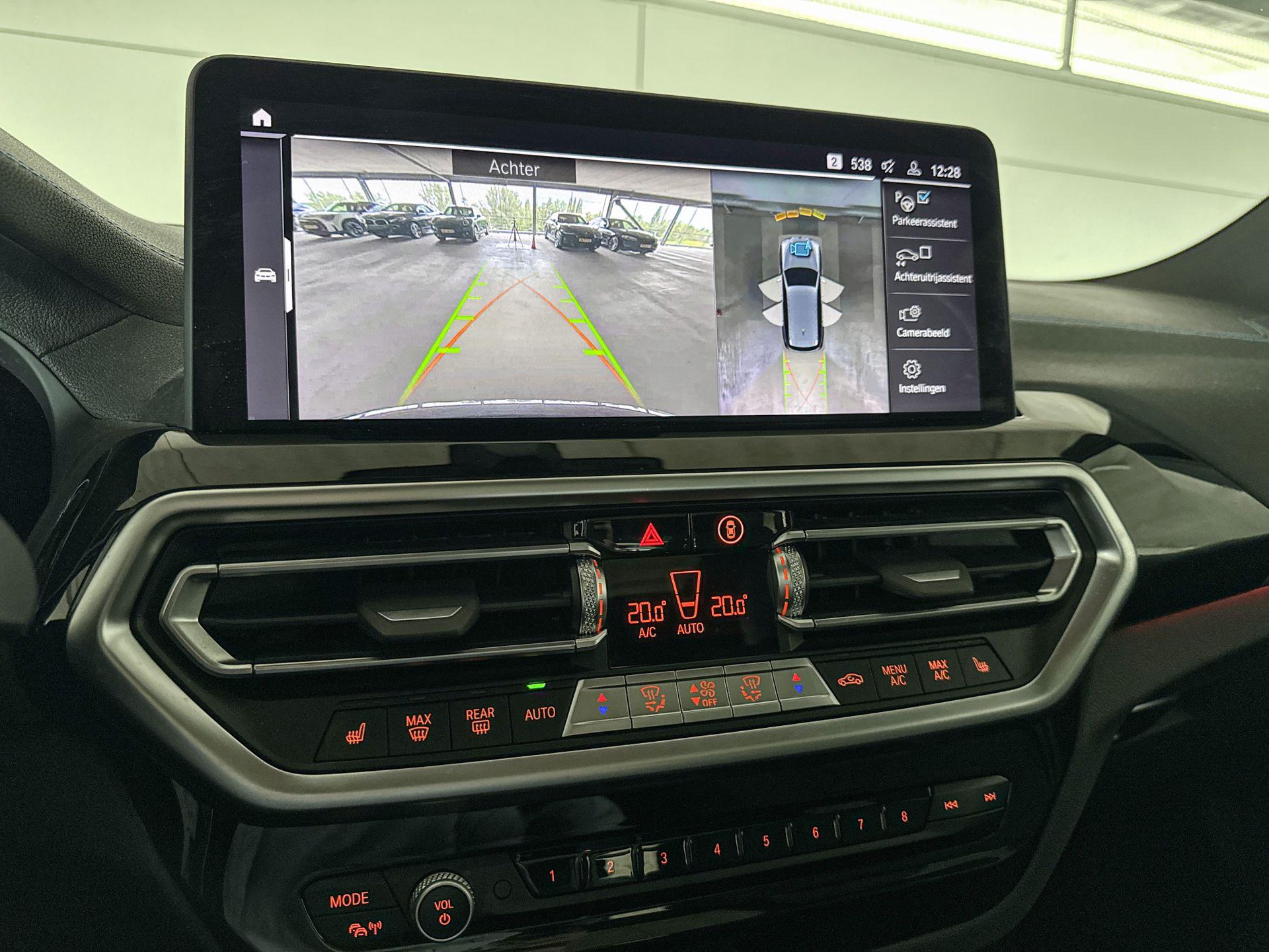 Foto van BMW Ix3