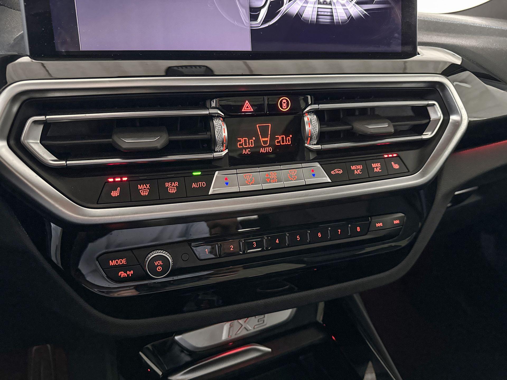 Foto van BMW Ix3