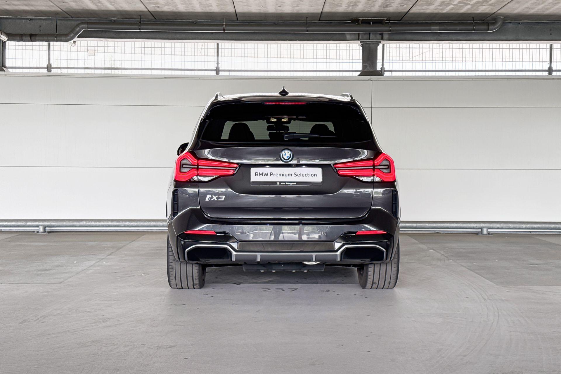 Foto van BMW Ix3