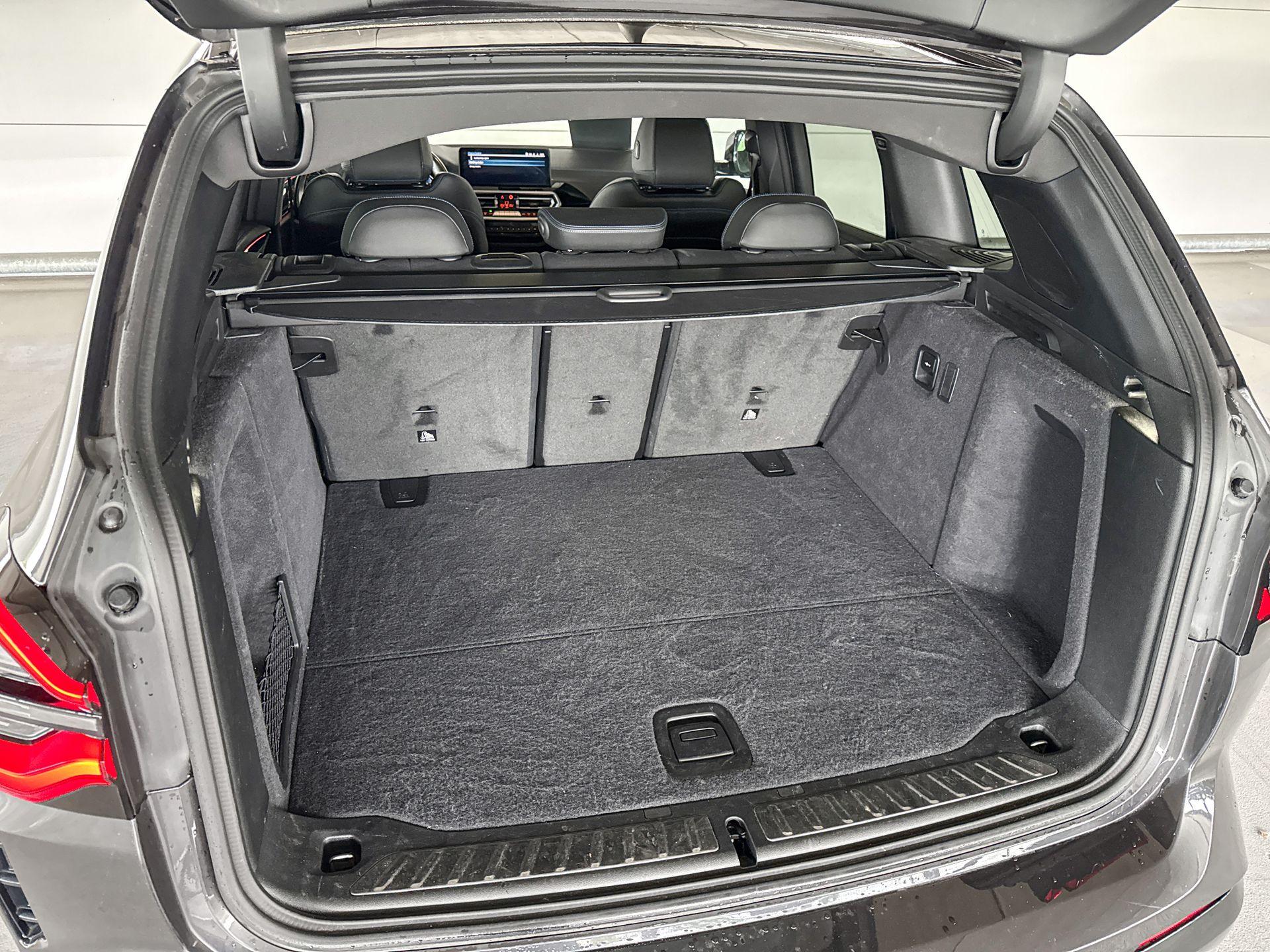 Foto van BMW Ix3