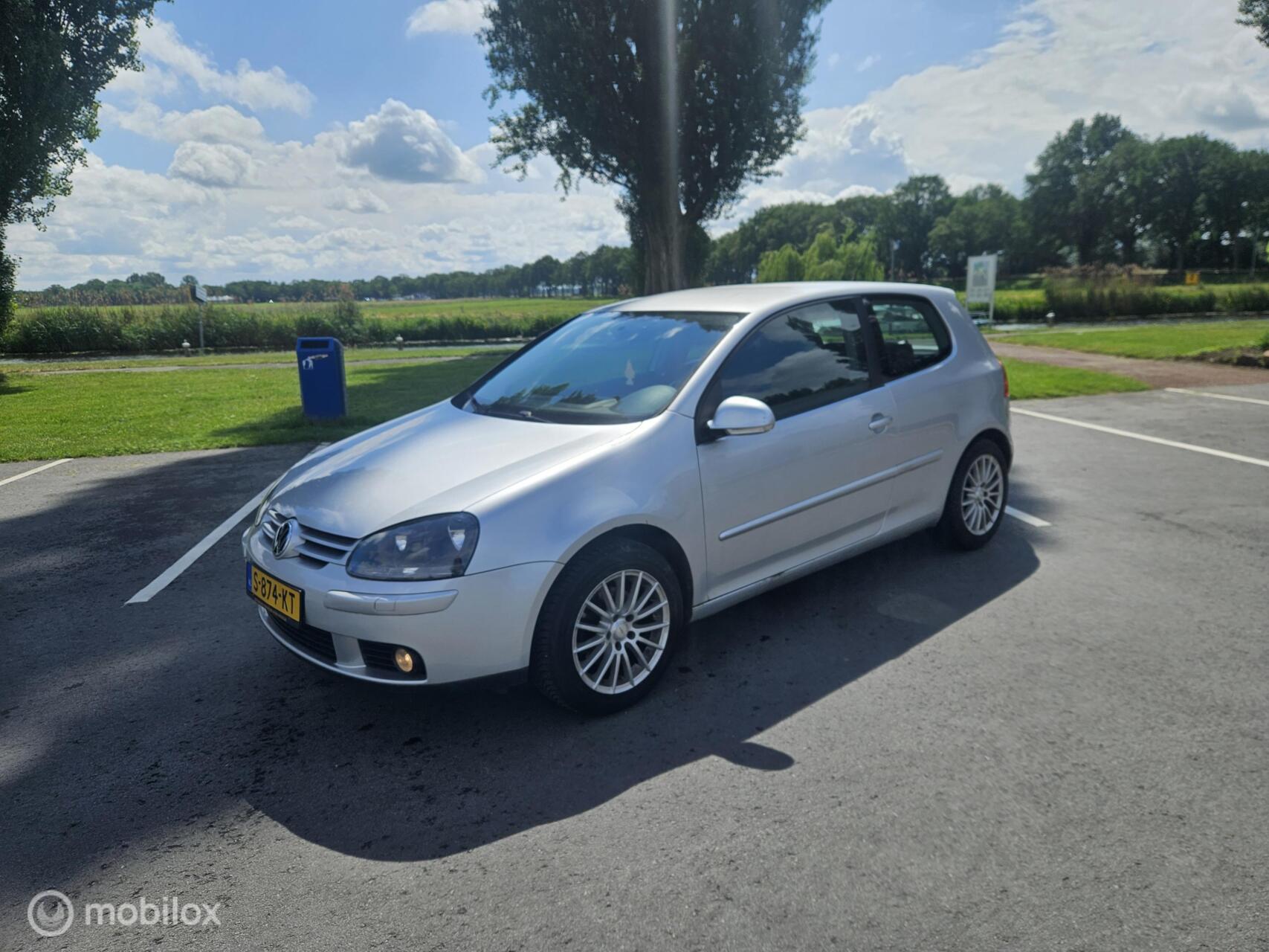 Foto van VOLKSWAGEN GOLF