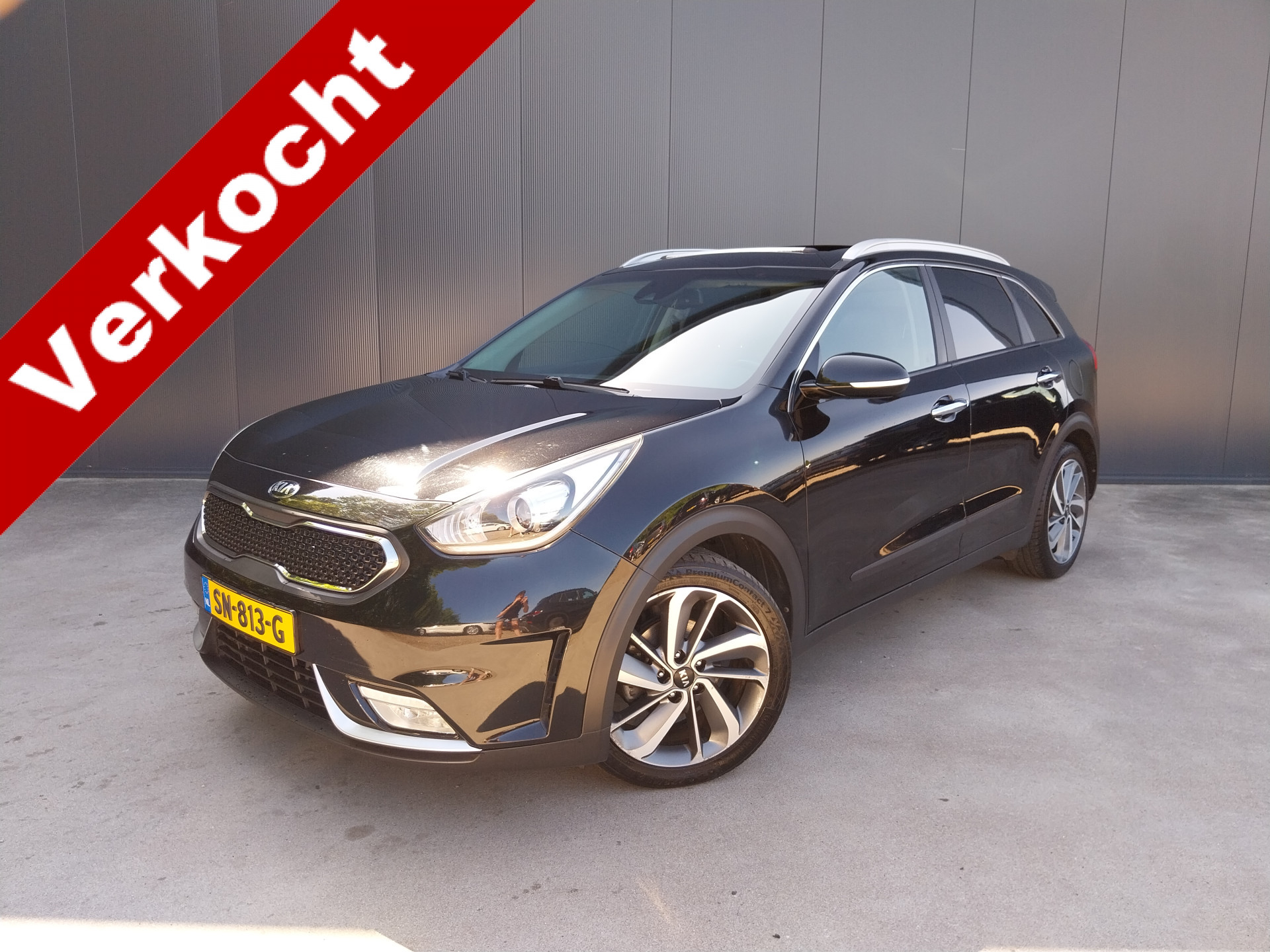 Kia Niro 1.6 GDi Hybrid First Edition 1e EIGENAAR OPEN DAK CAMERA HALF LEER LED NAVI CRUISE ECC 2018 - voorkant