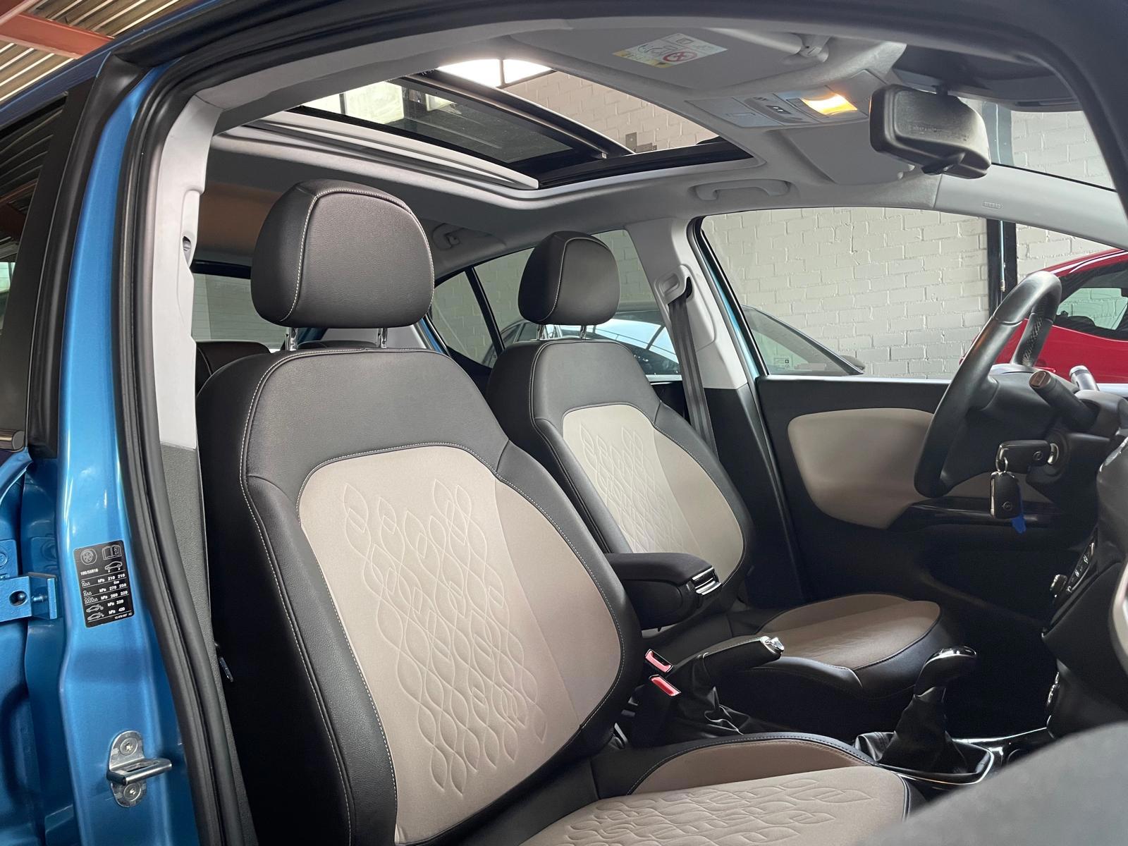 Foto van Opel Corsa-e