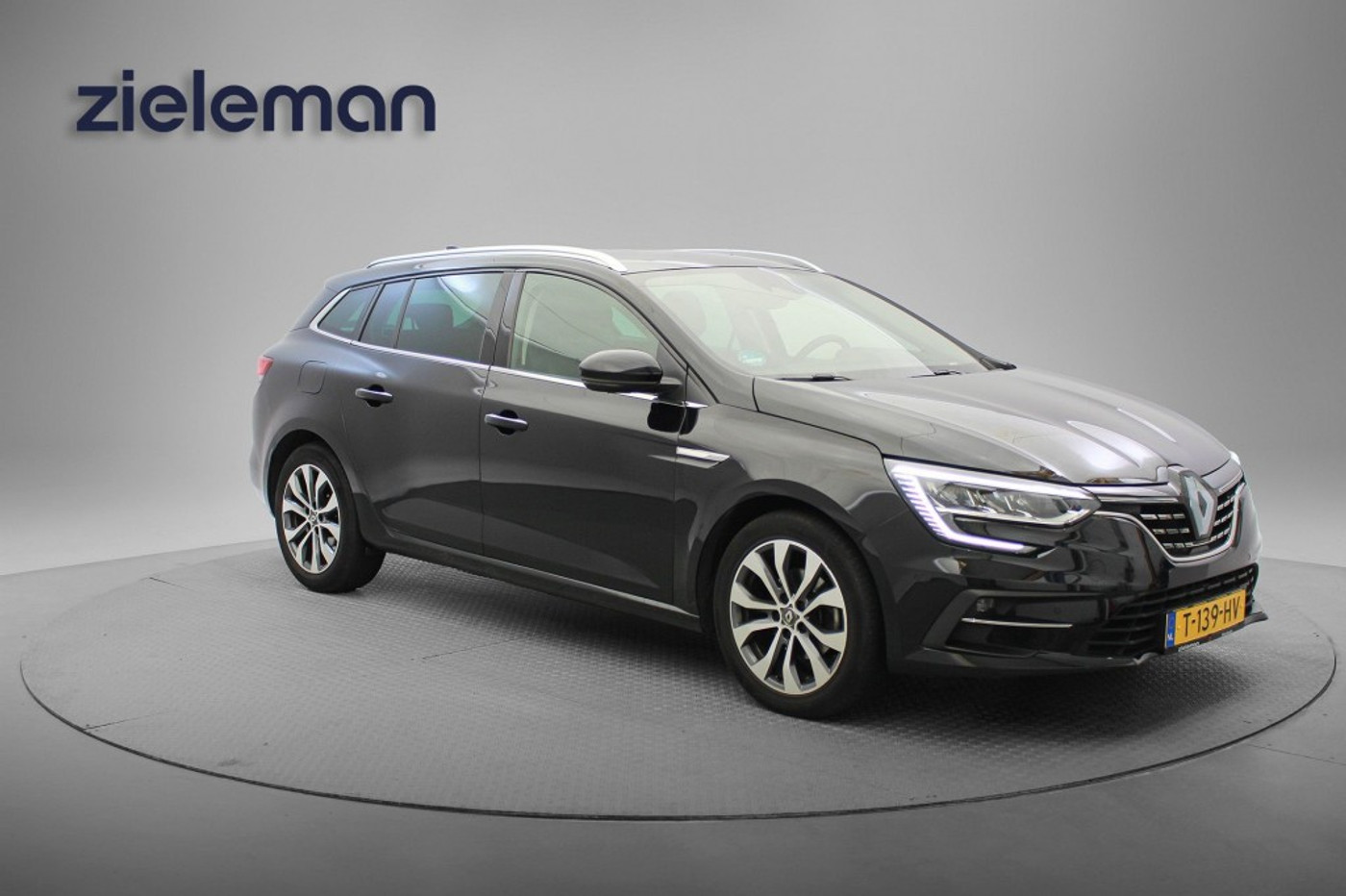 Renault Megane Estate 1.3 TCe 140 Techno Automaat - Digitaal Cockpit, Carplay, Camera, Half Leer, Trekhaak 2023 - voorkant
