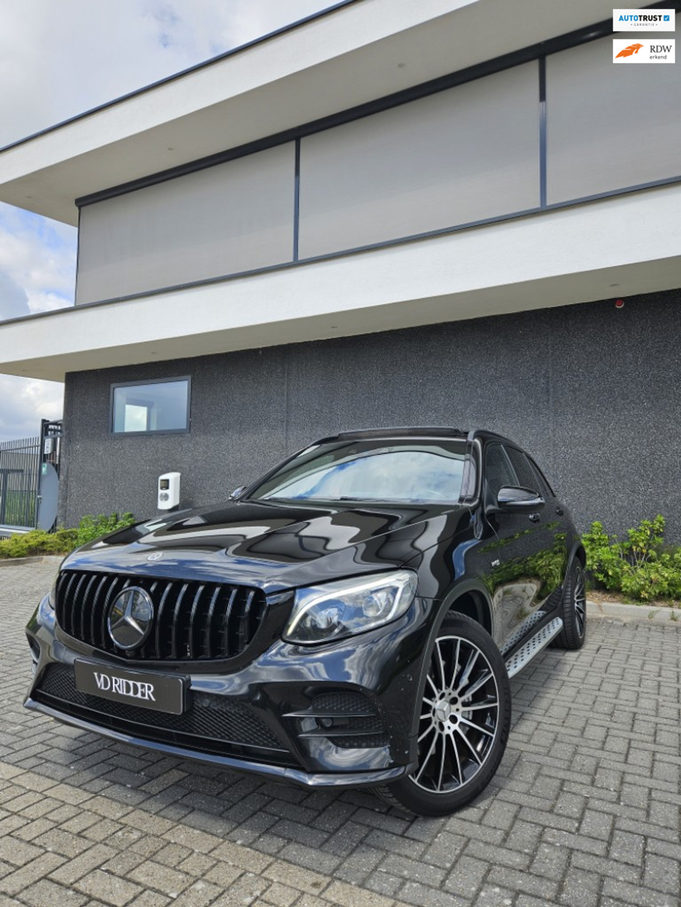 Foto van MERCEDES-BENZ AMG GLC 43