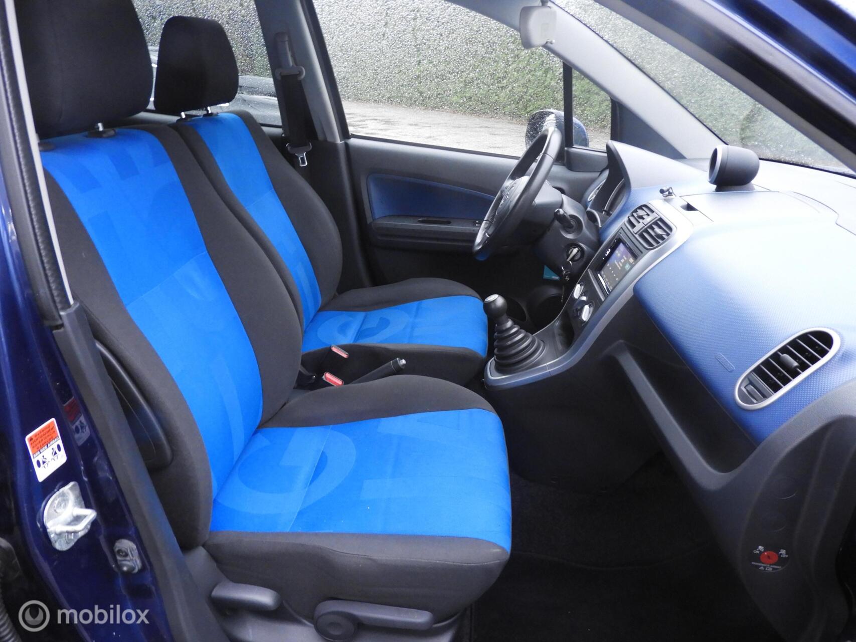 Foto van Opel Agila