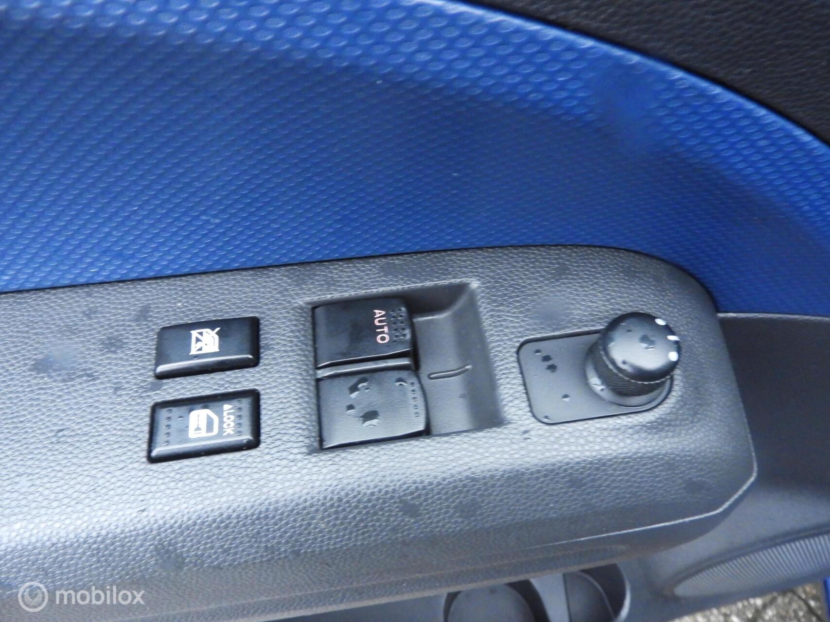 Foto van Opel Agila