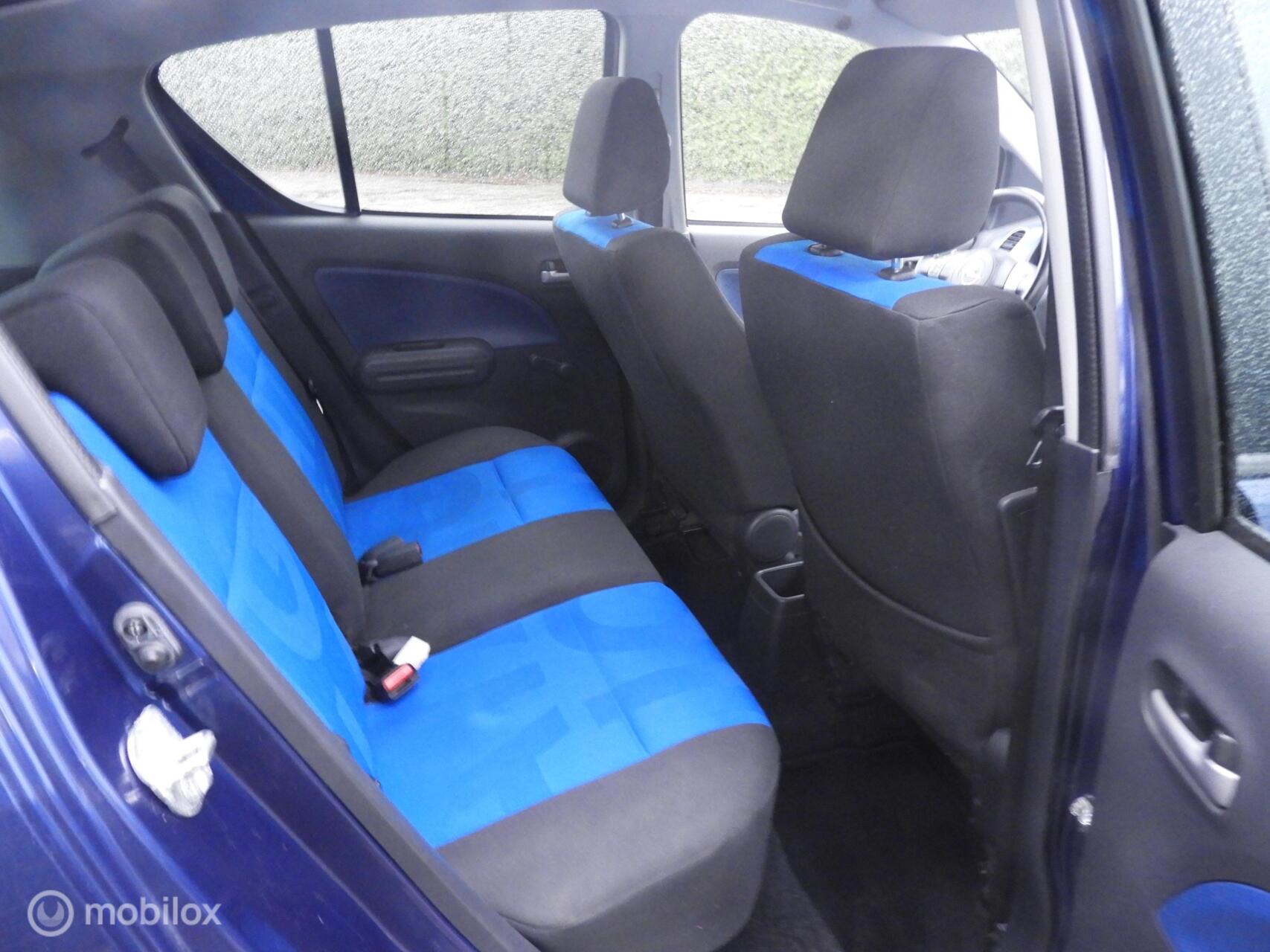 Foto van Opel Agila