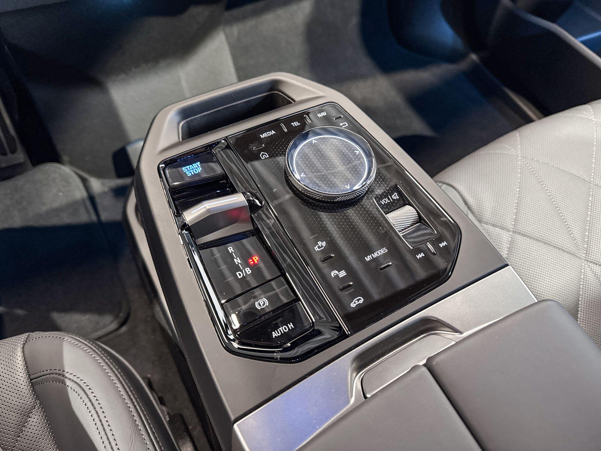 Foto van BMW Ix