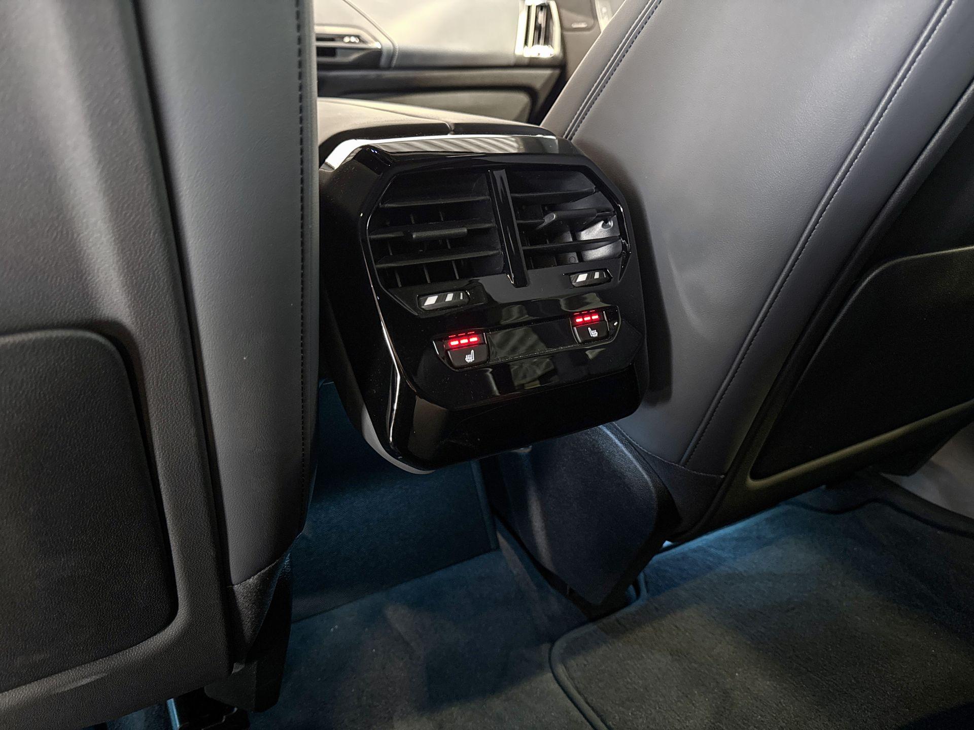 Foto van BMW Ix