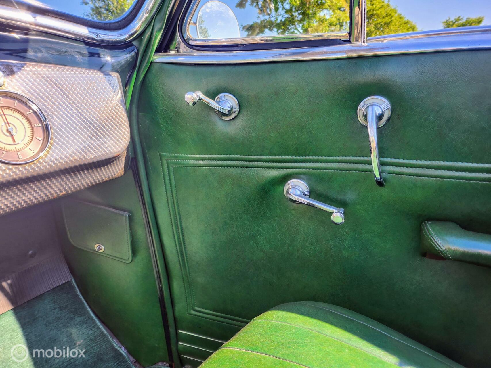 Foto van Buick Eight