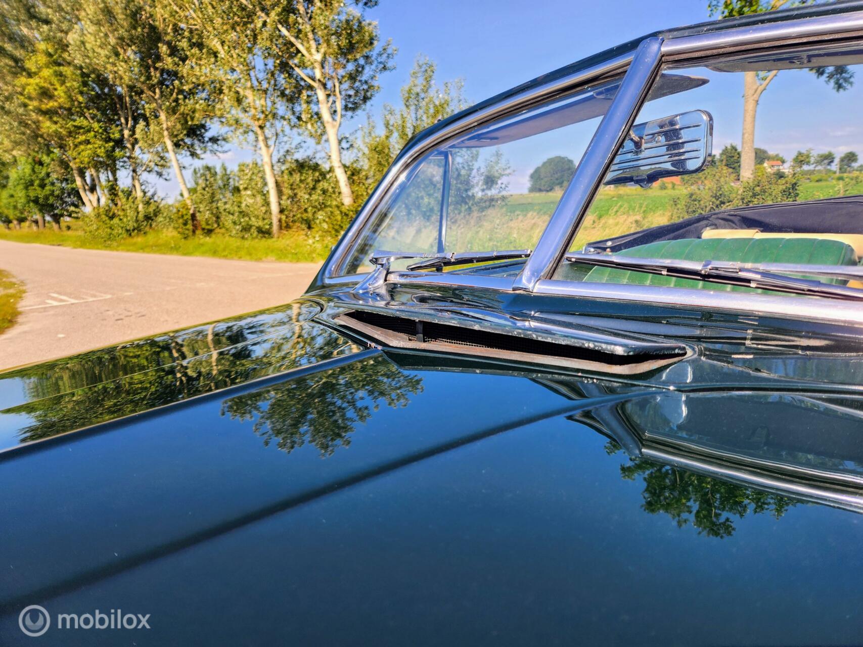 Foto van Buick Eight
