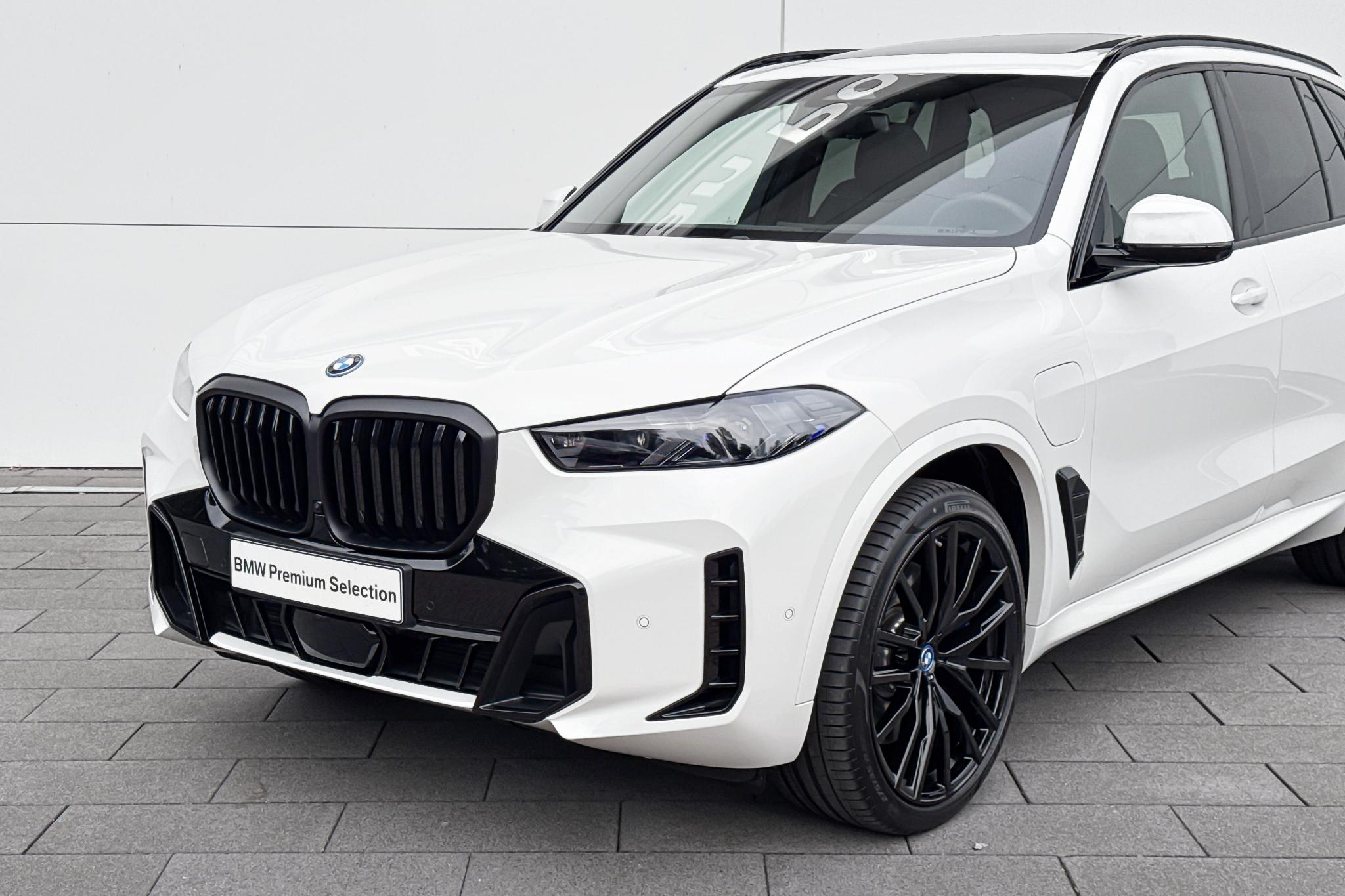 Foto van BMW X5 Xdrive50e