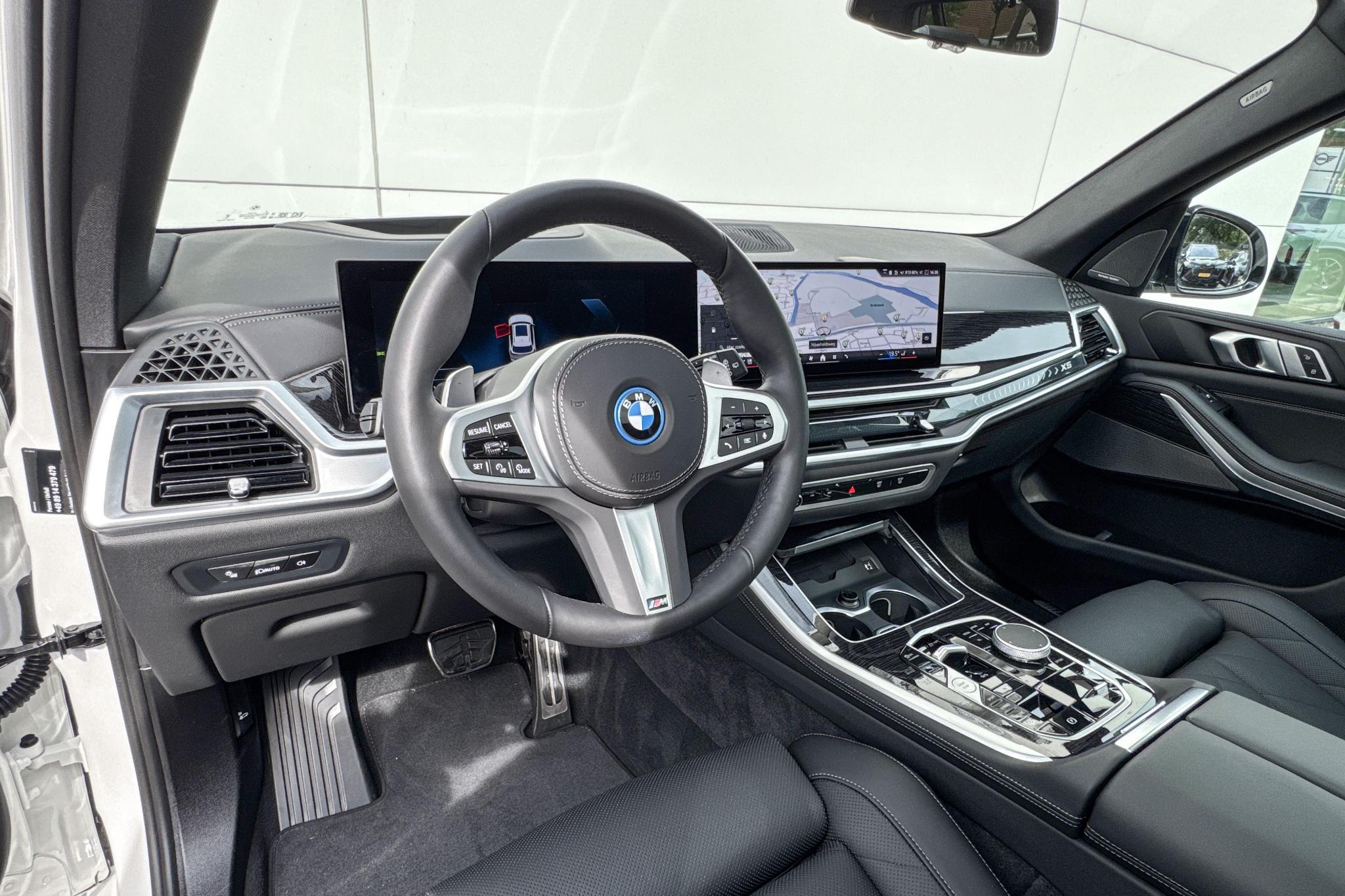 Foto van BMW X5 Xdrive50e