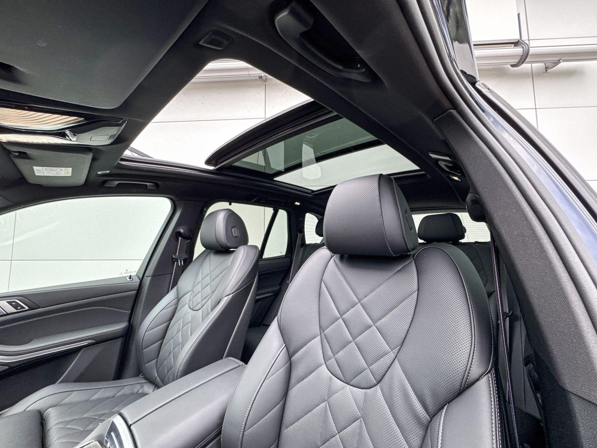 Foto van BMW X5 Xdrive50e