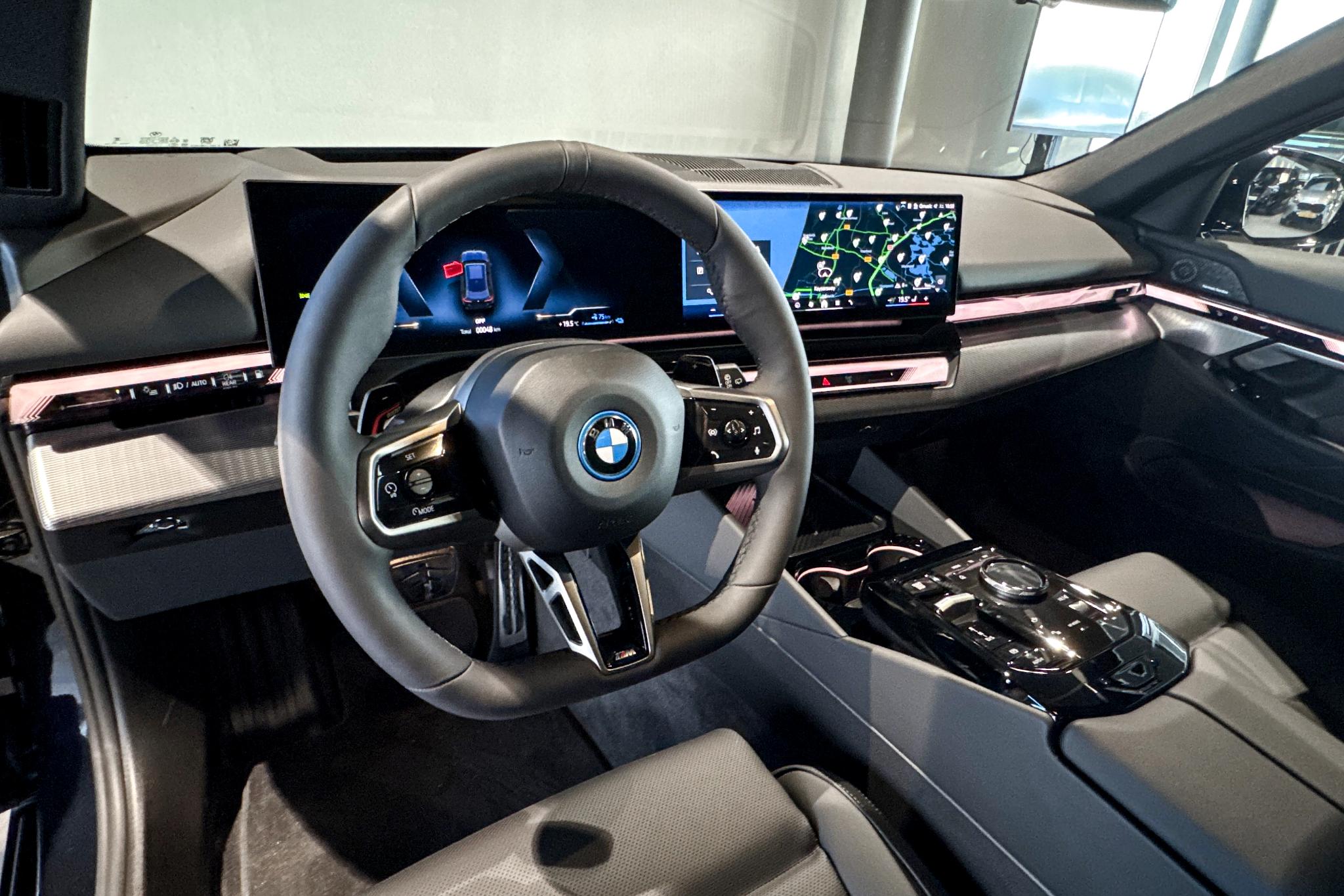 Foto van BMW 530e