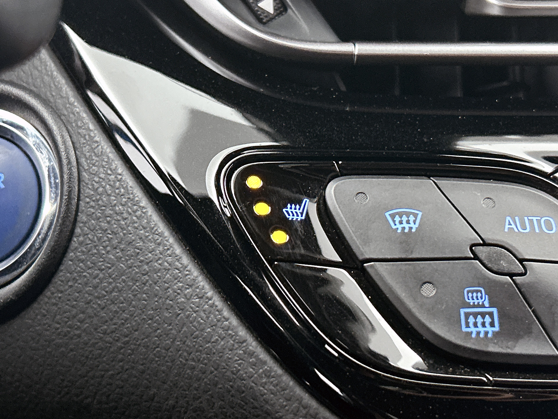 Foto van Toyota Toyota C-hr