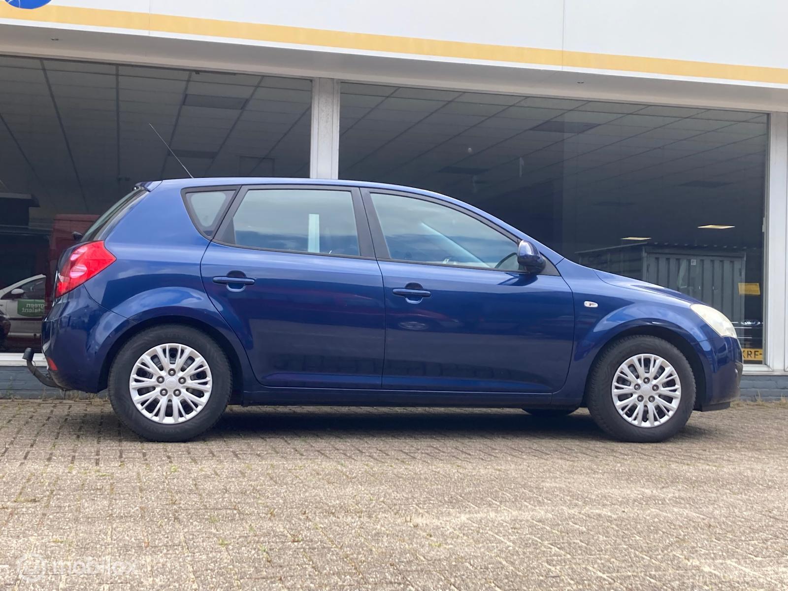 Foto van Kia Cee D