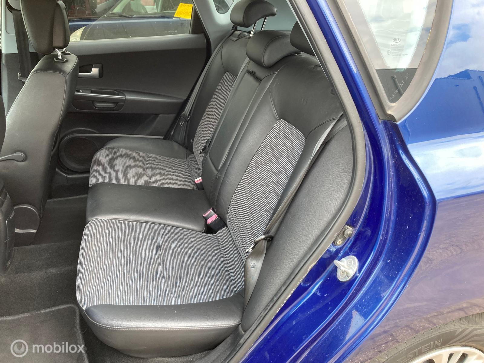 Foto van Kia Cee D