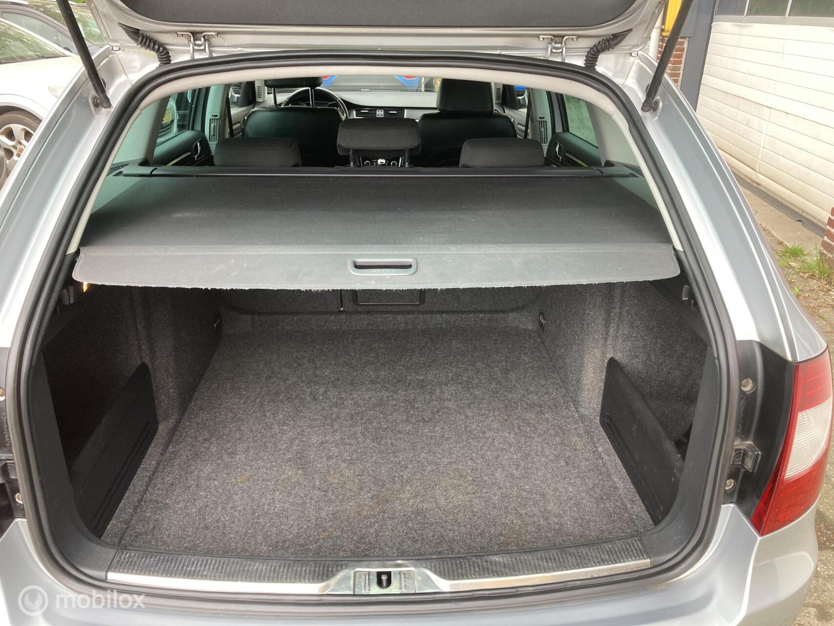 Foto van Skoda Superb