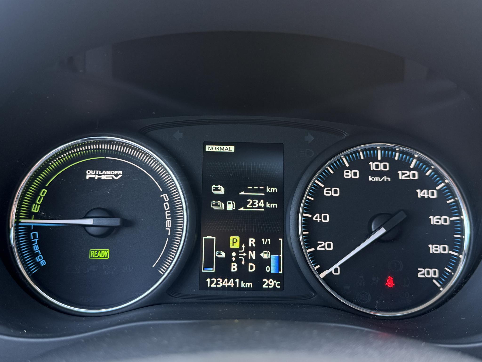 Foto van Mitsubishi Mitsubishi Outlander