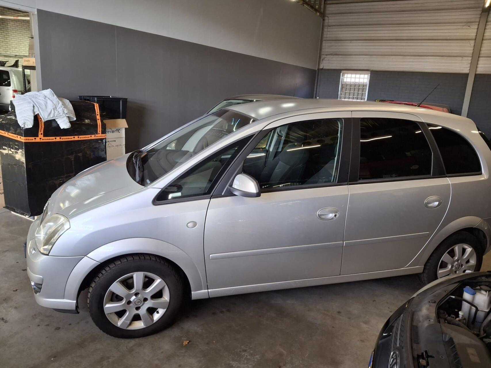 Opel Meriva-a 1.6-16V Business 2007 - voorkant