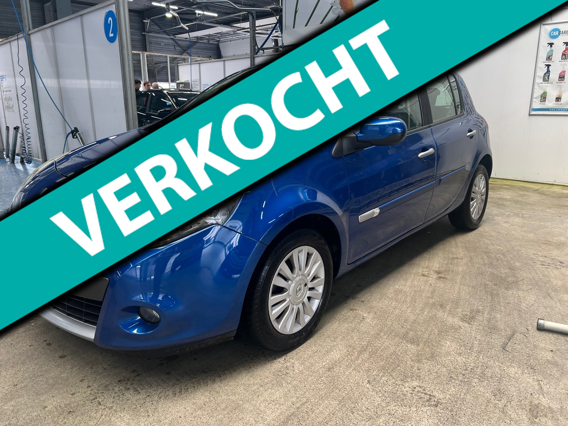 Renault Clio 1.2 Authentique Airco Navi 2010 - voorkant