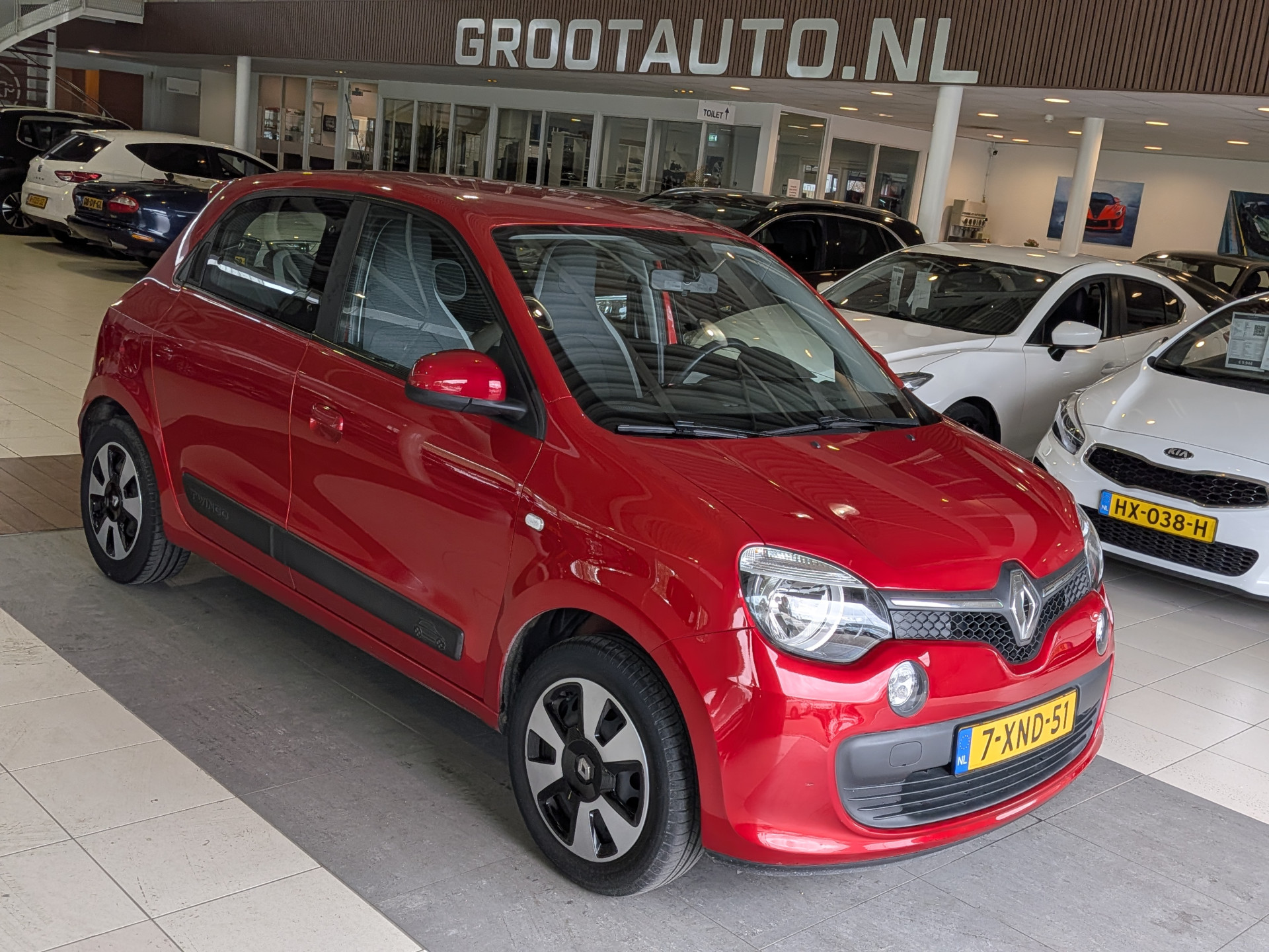 Renault Twingo 1.0 SCe Expression 2014 - voorkant