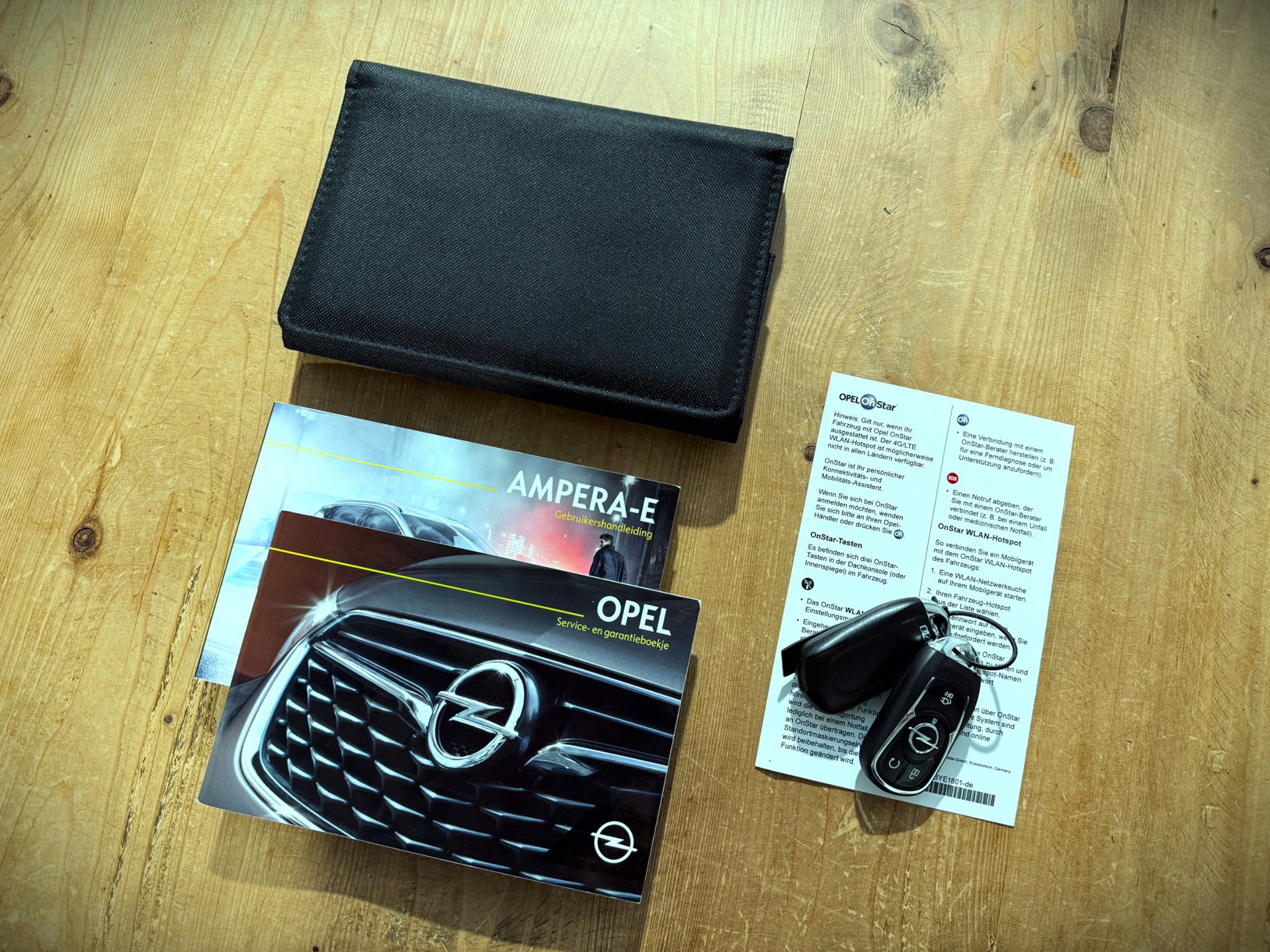 Foto van Opel Ampera-e