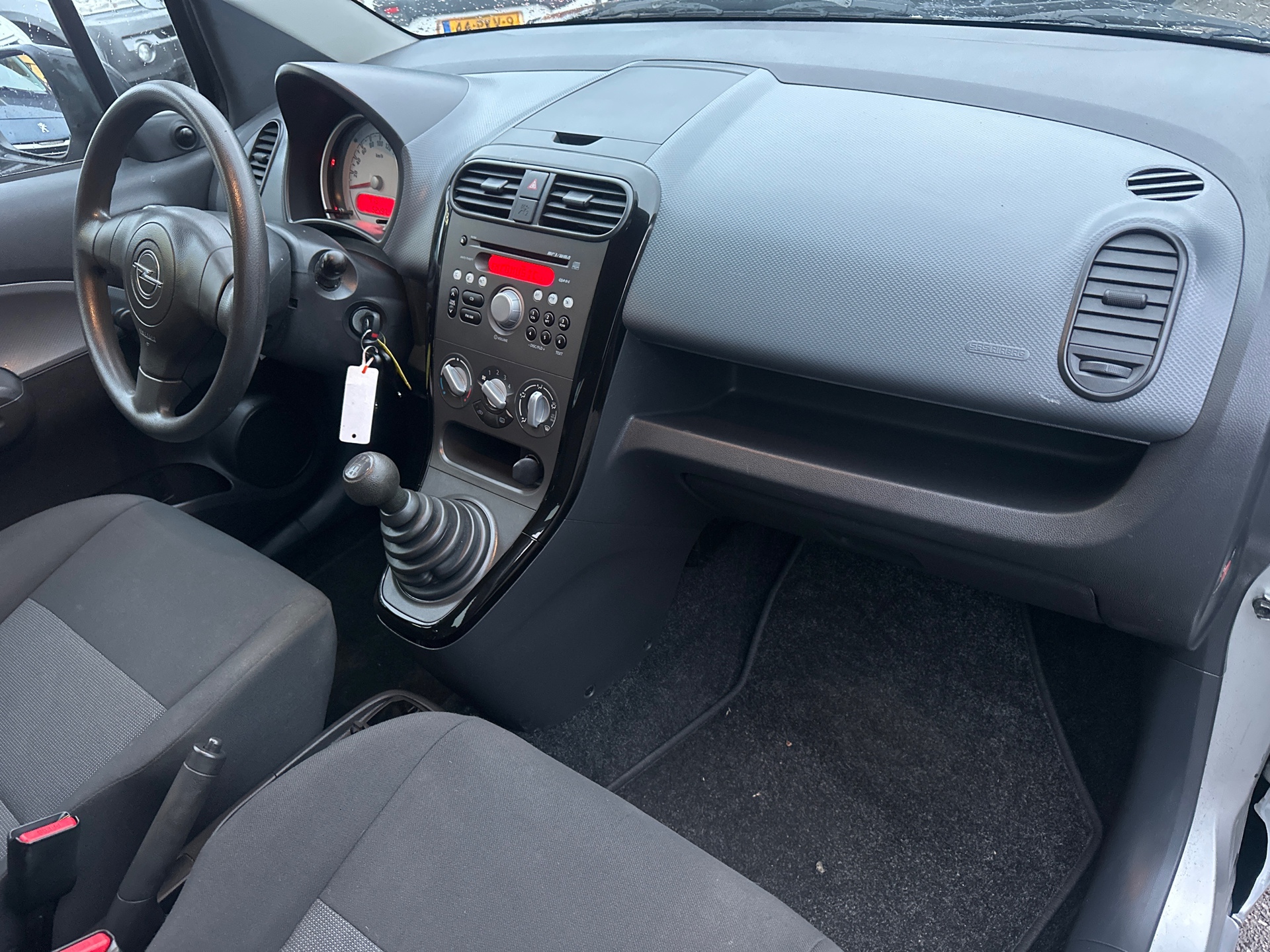 Foto van Opel Agila