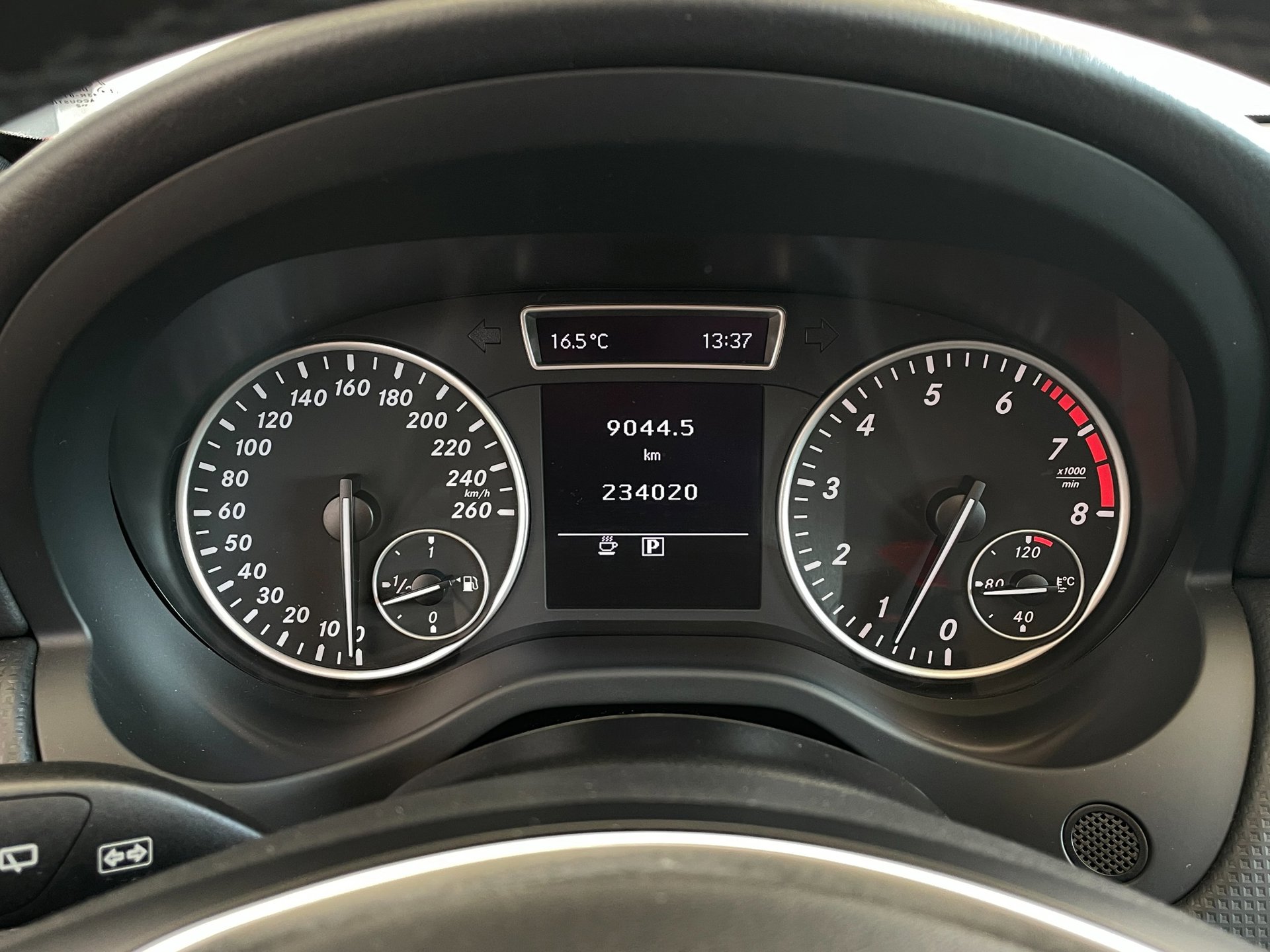 Foto van Mercedes-Benz A 200