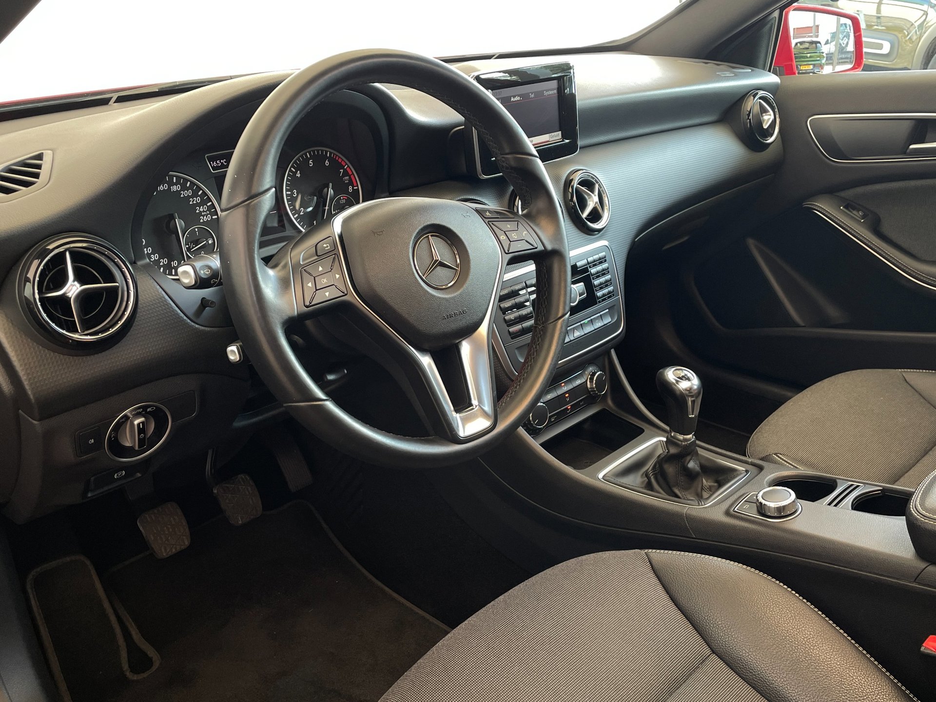 Foto van Mercedes-Benz A 200