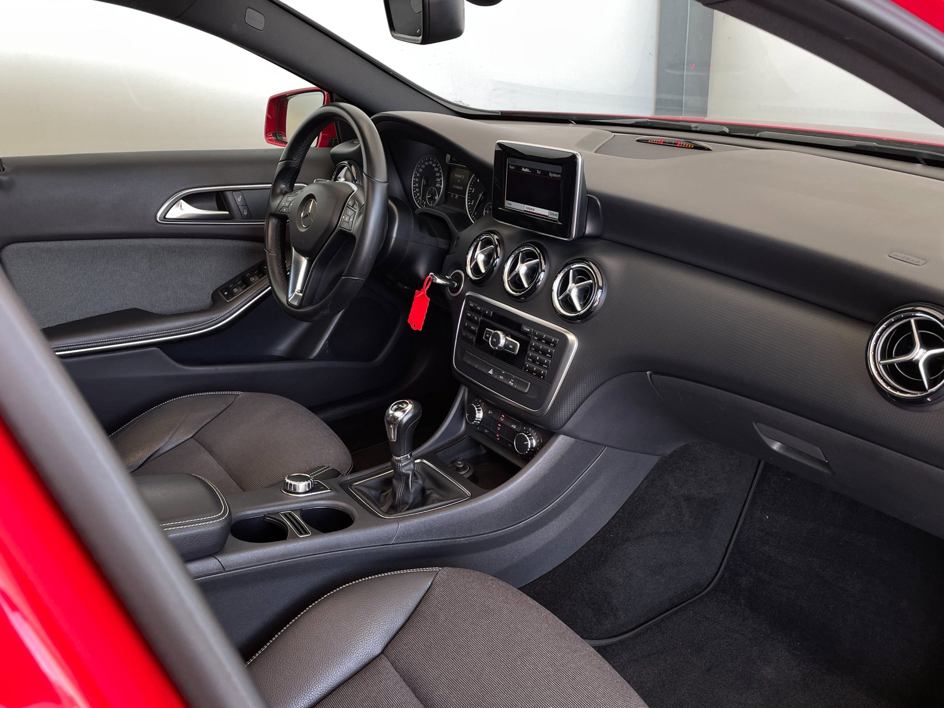 Foto van Mercedes-Benz A 200