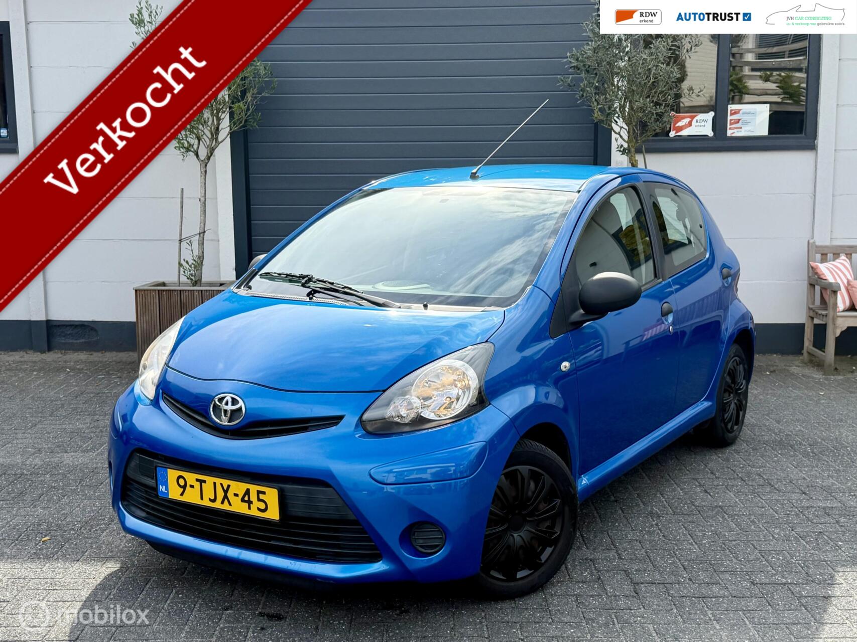 Toyota Toyota Aygo 1.0 VVT-i|RIJKLAAR|2EIG|AIRCO|ISOFIX|AUX|GARANTY 2014 - voorkant