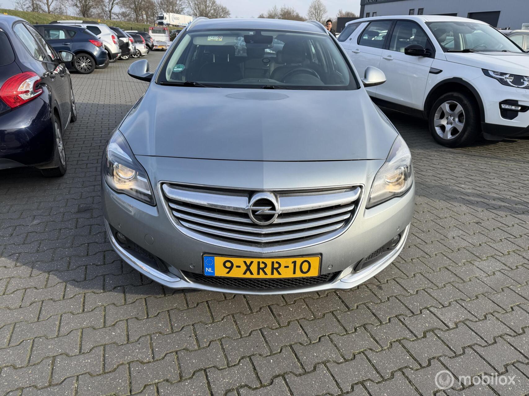 Foto van OPEL INSIGNIA SPORTS TOURER SW