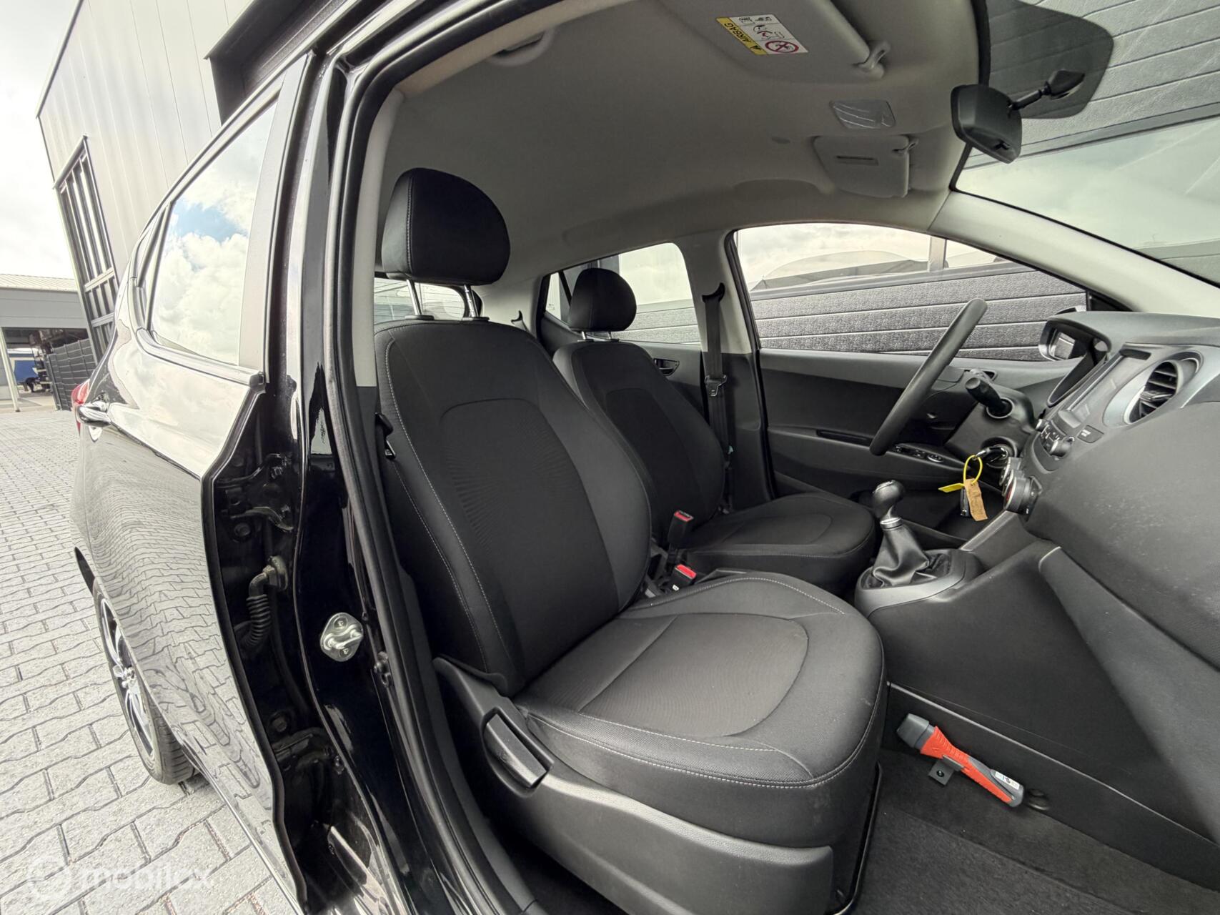 Foto van Hyundai I10