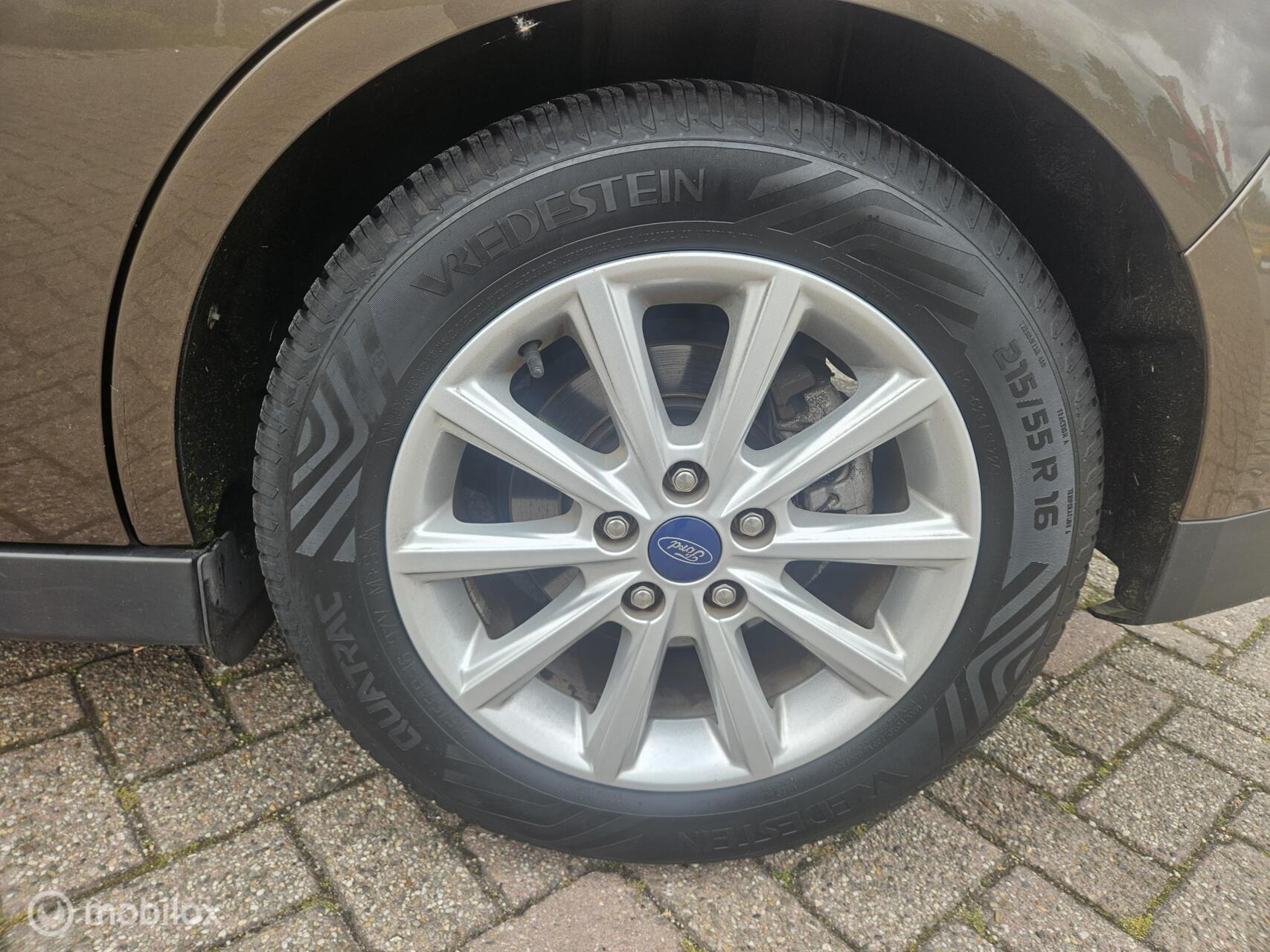 Foto van Ford C-max