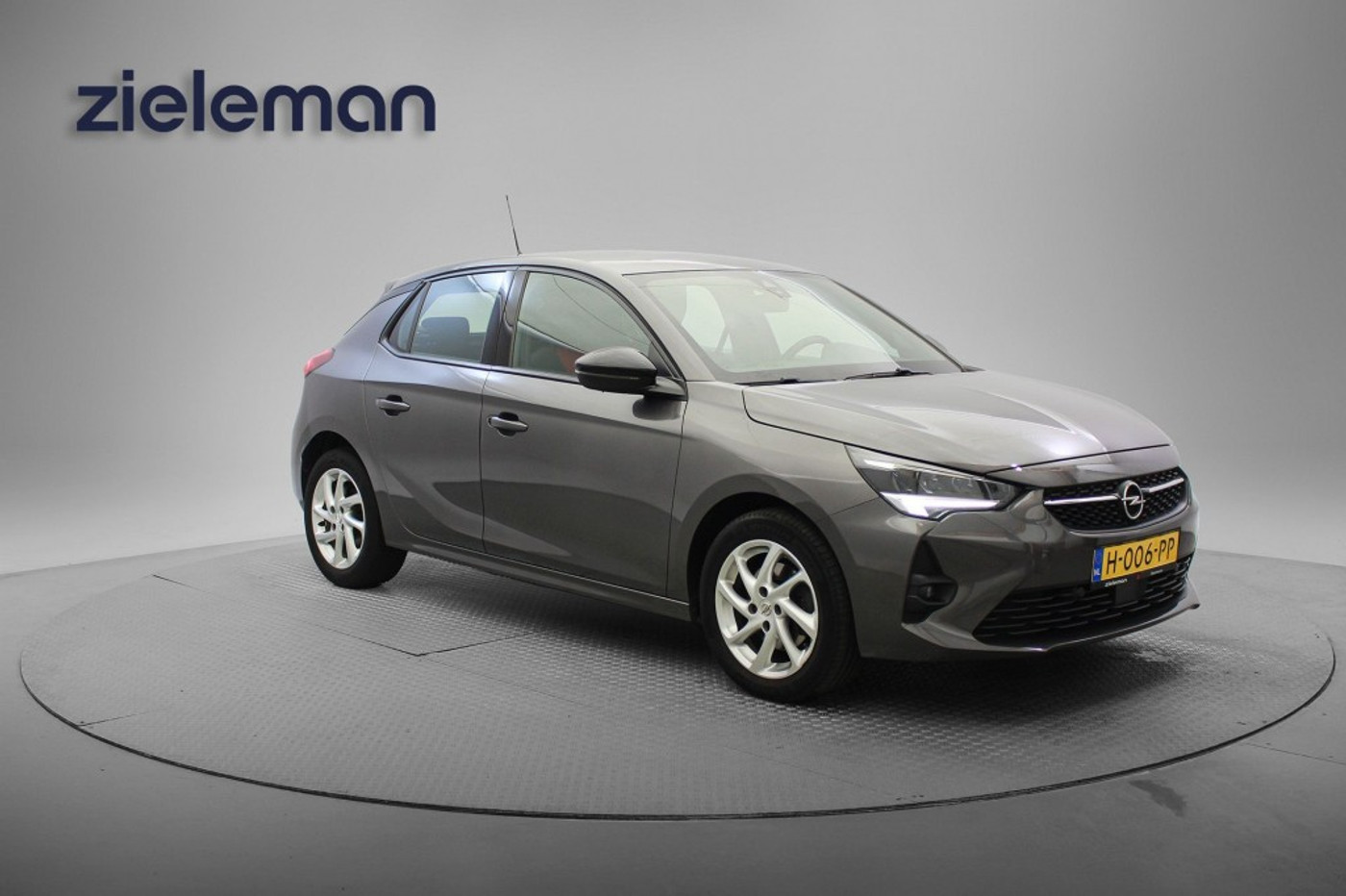 Opel Corsa 1.2 GS Line 102 PK - Carplay, Cruise, Half Leer, LED, Lichtmetalen Velgen 2020 - voorkant